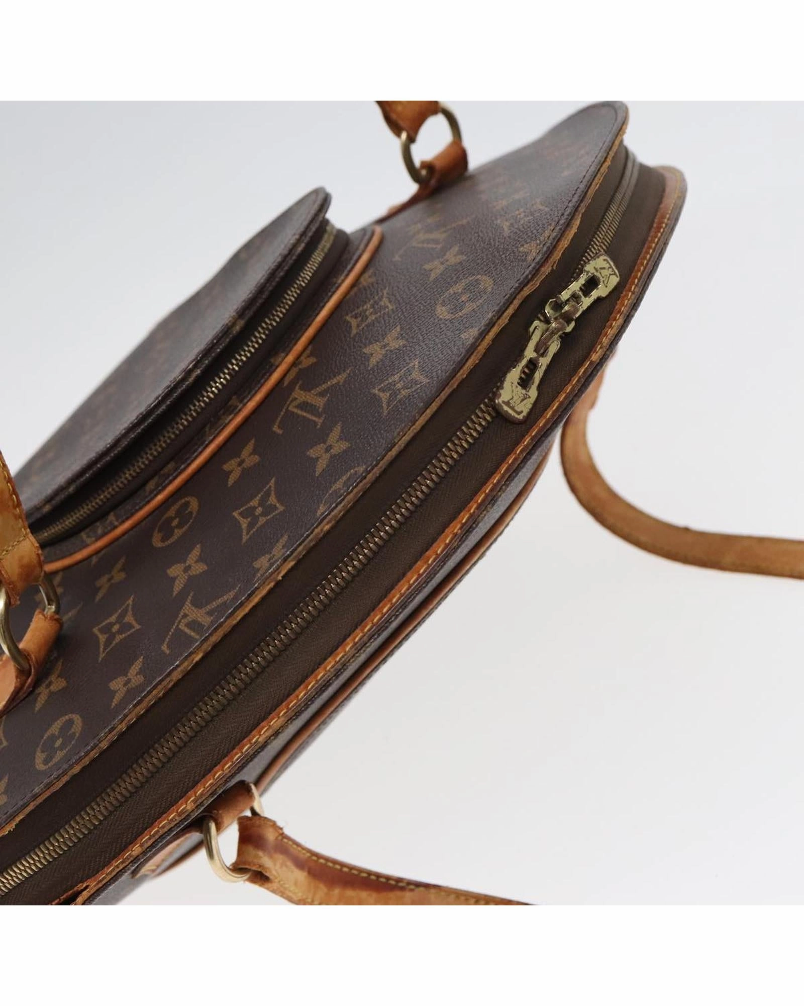 Monceau Shoulder Bag