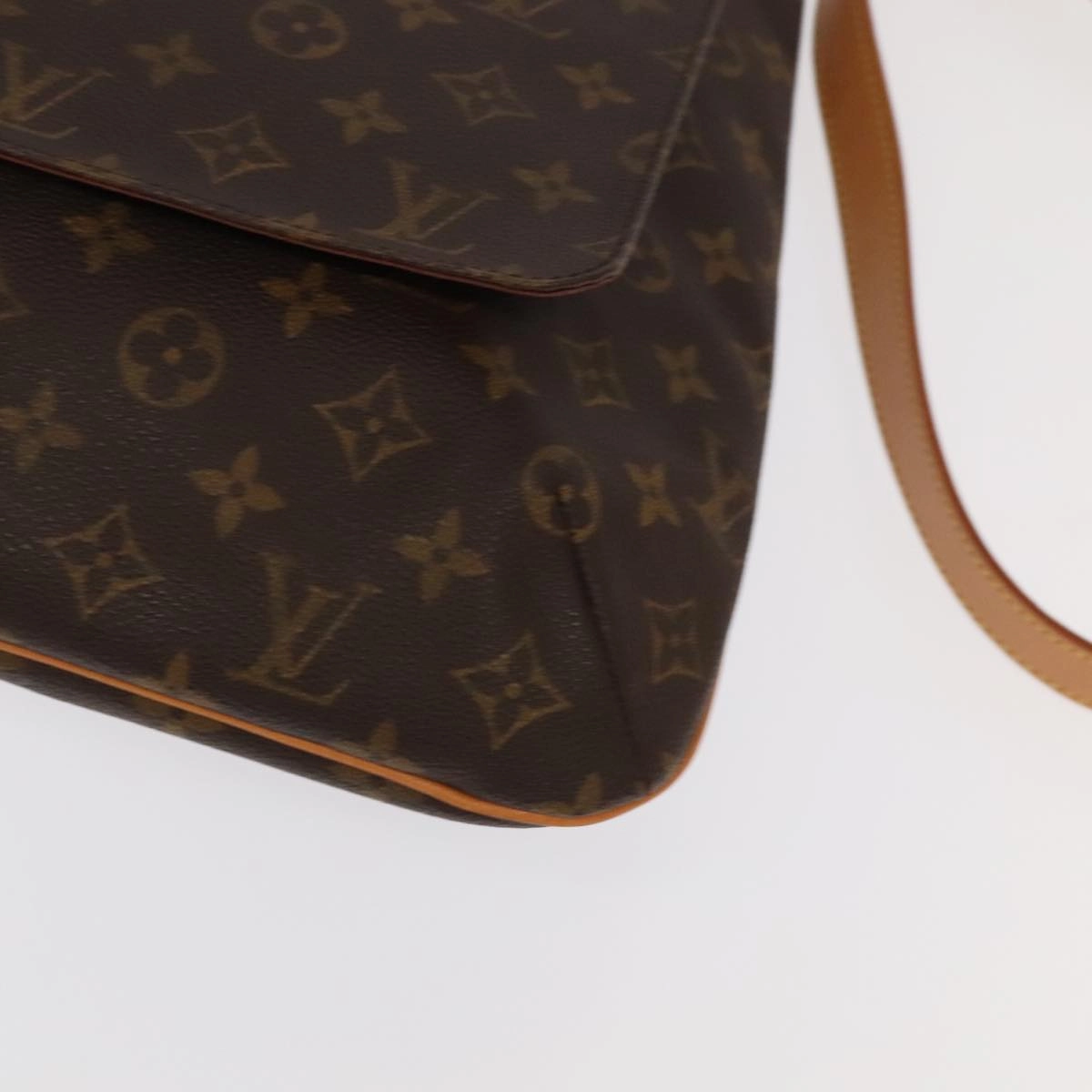 Monogram Canvas Reporter PM Shoulder Bag