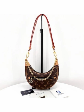 Monogram Hobo Loopback Shoulder Bag M81098