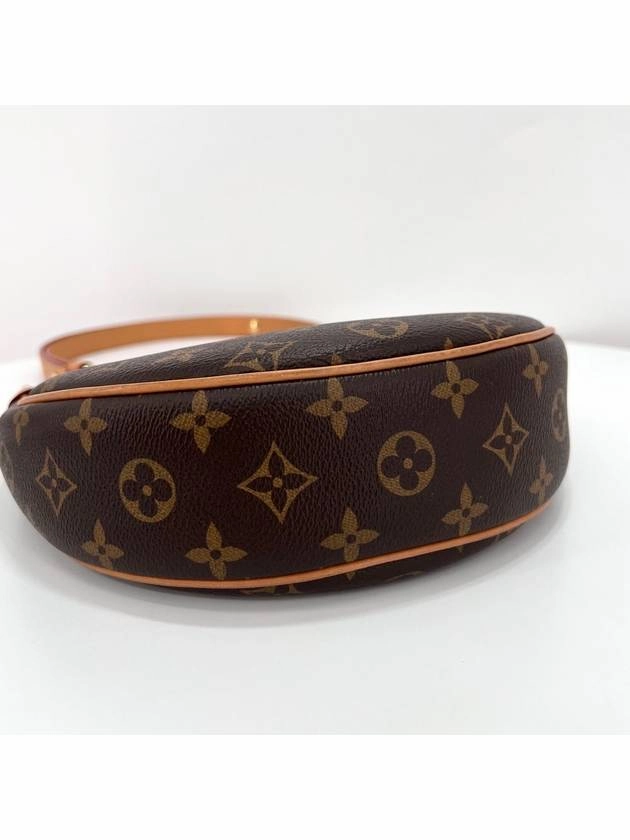 Monogram Hobo Loopback Shoulder Bag M81098