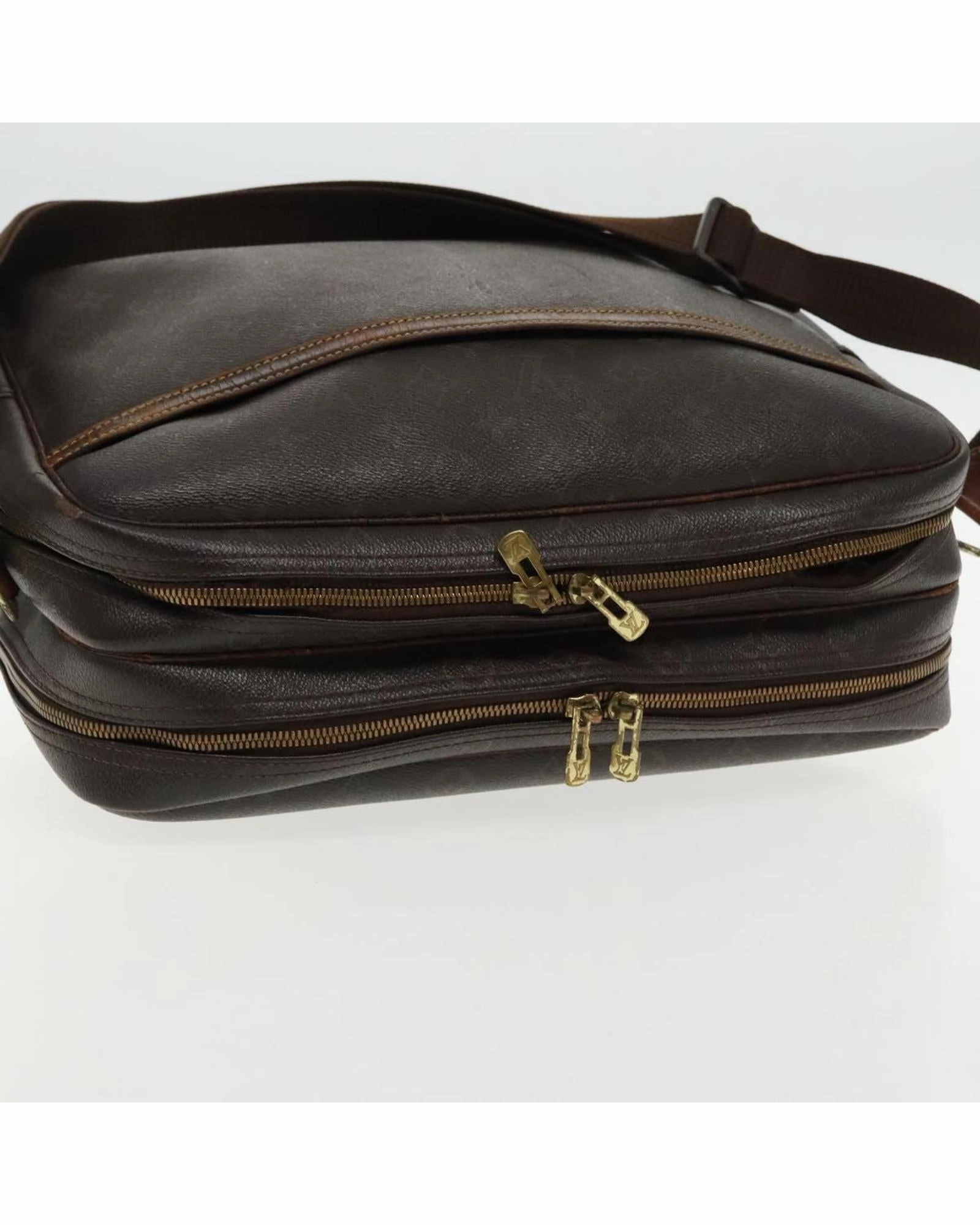 Monogram Reporter GM Shoulder Bag