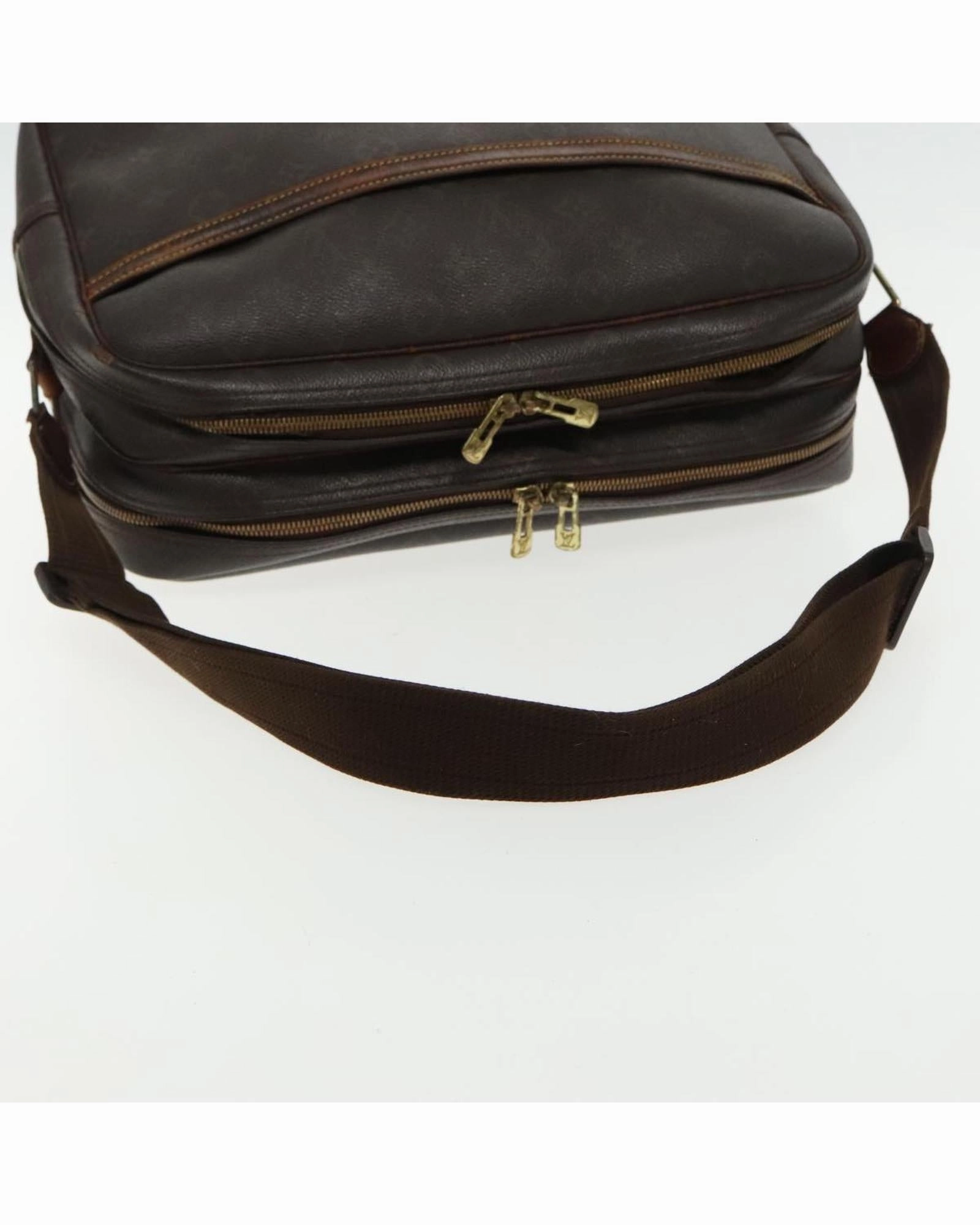 Monogram Reporter GM Shoulder Bag
