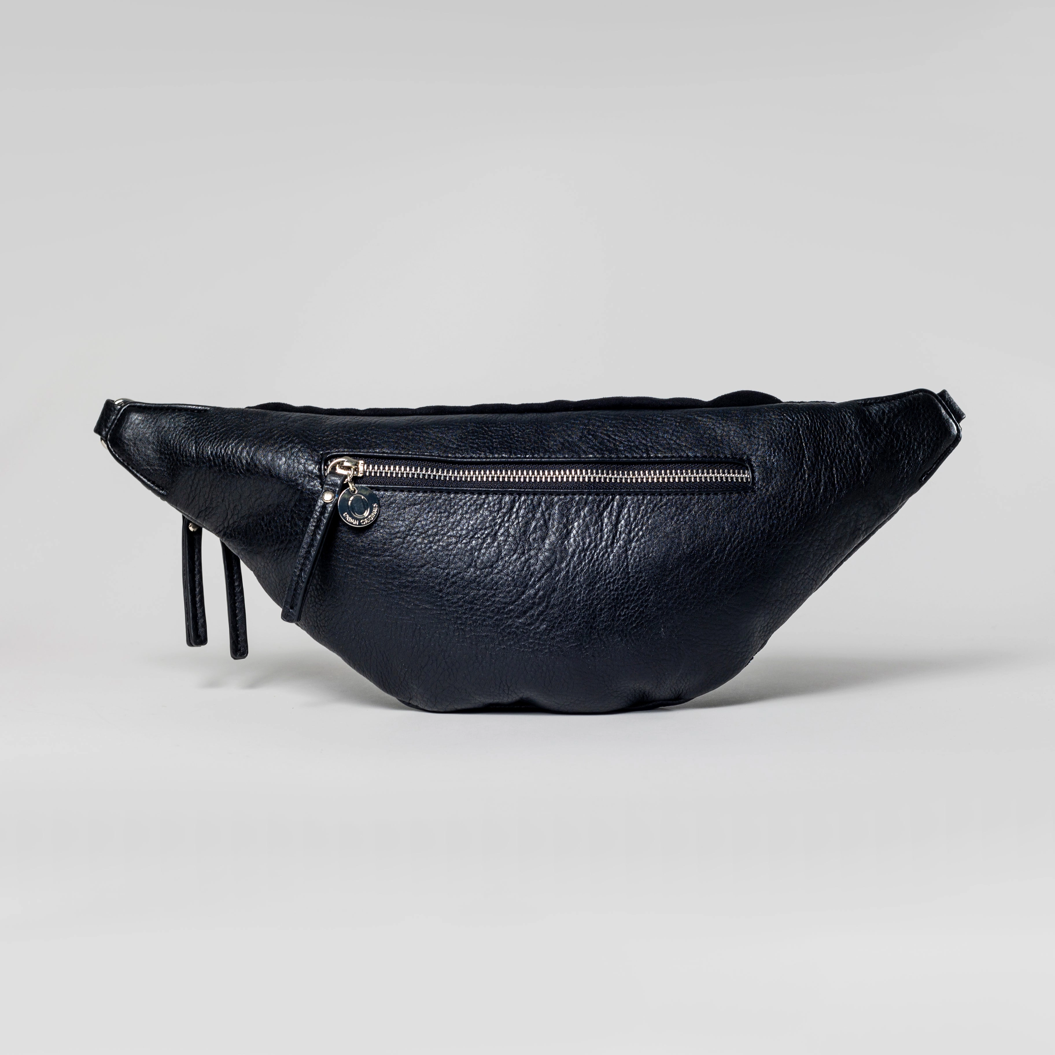 Museum - Black