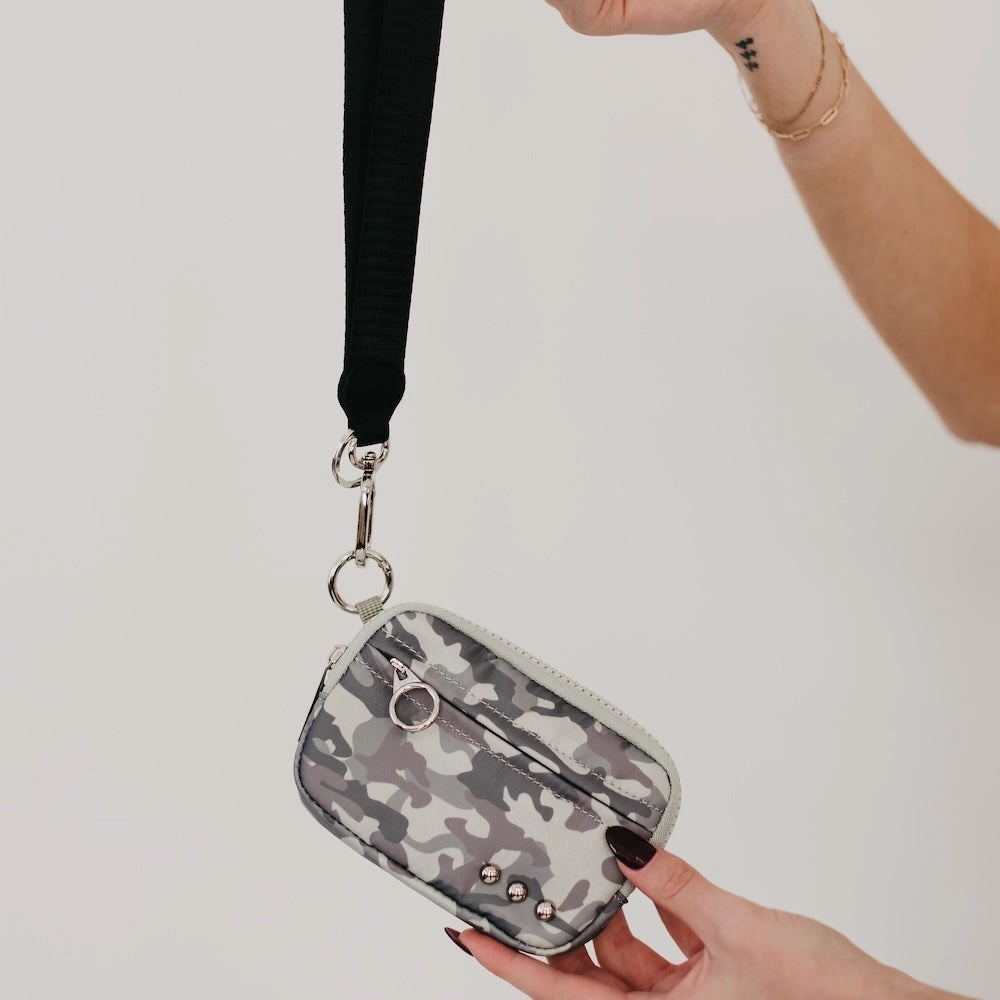 Nelly Nylon Wristlet Wallet