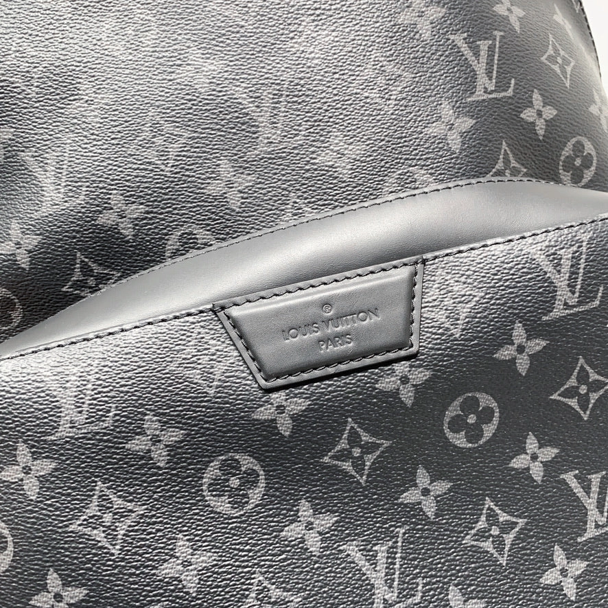 No.4414- Louis Vuitton Discovery Backpack PM