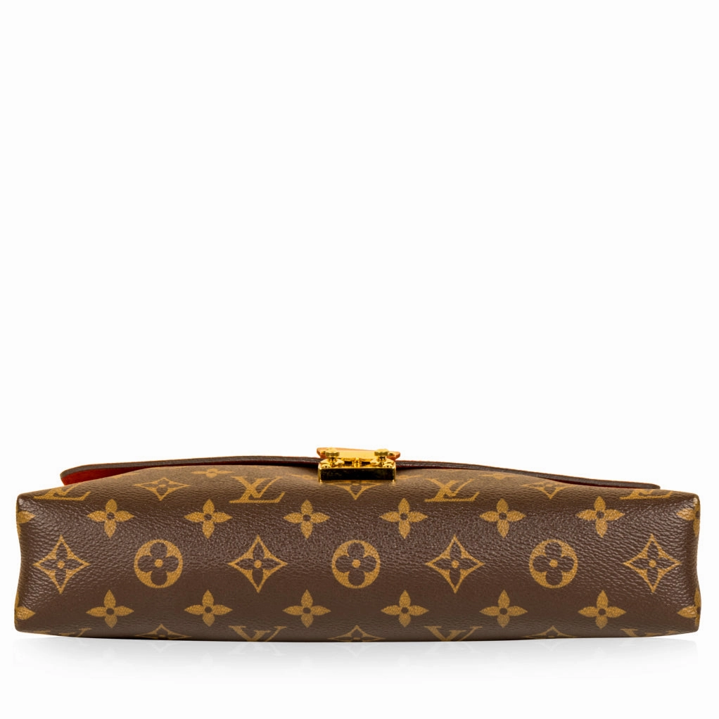 Pallas Chain Shoulder Bag