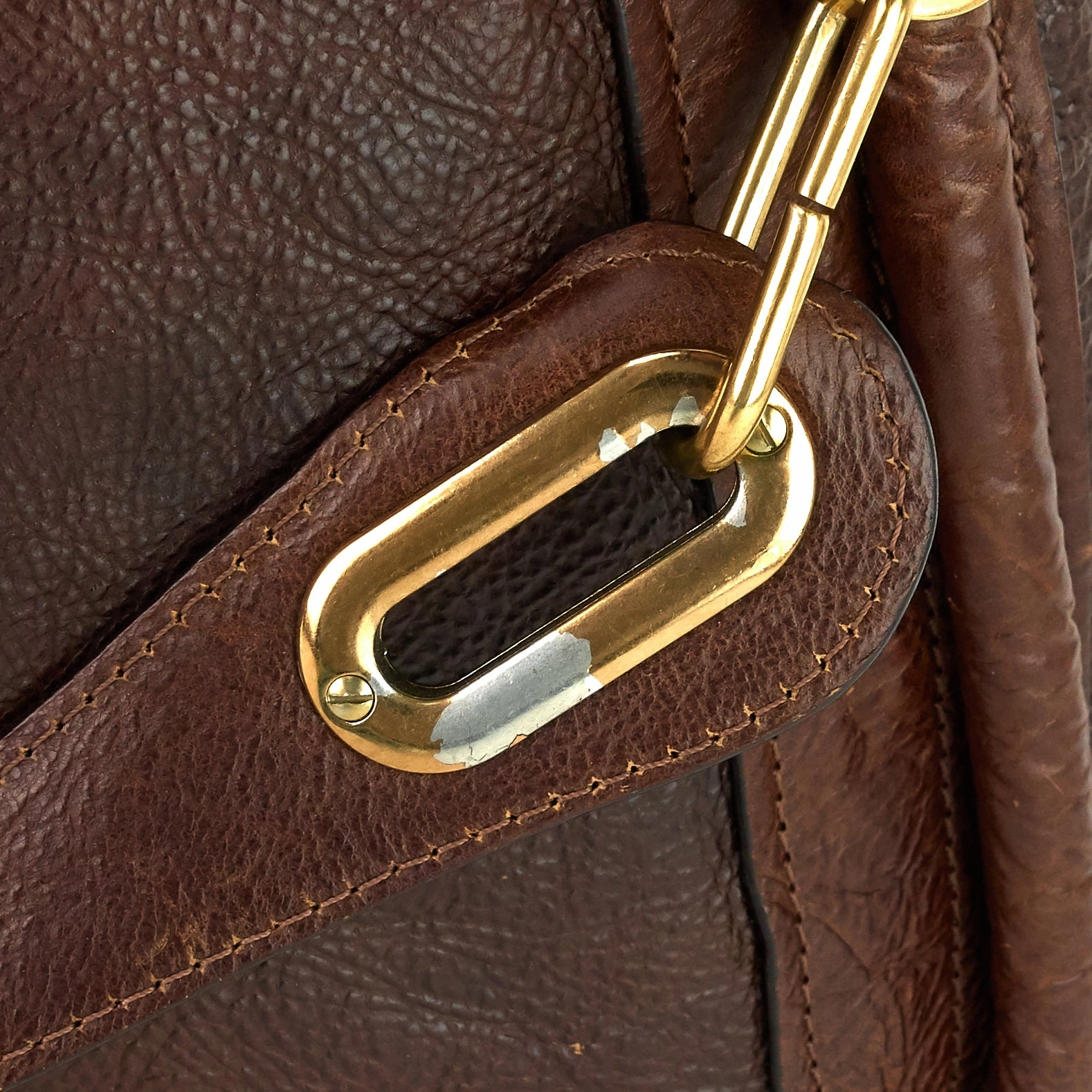 Paraty Medium Leather Shoulder Bag