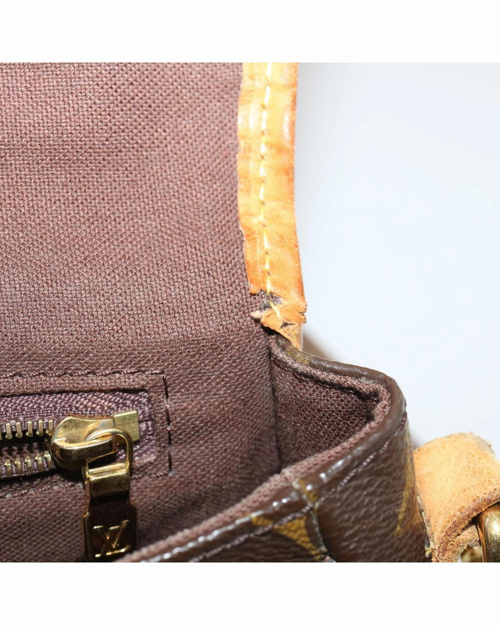 Pochette Clemence Shoulder Bag M60172