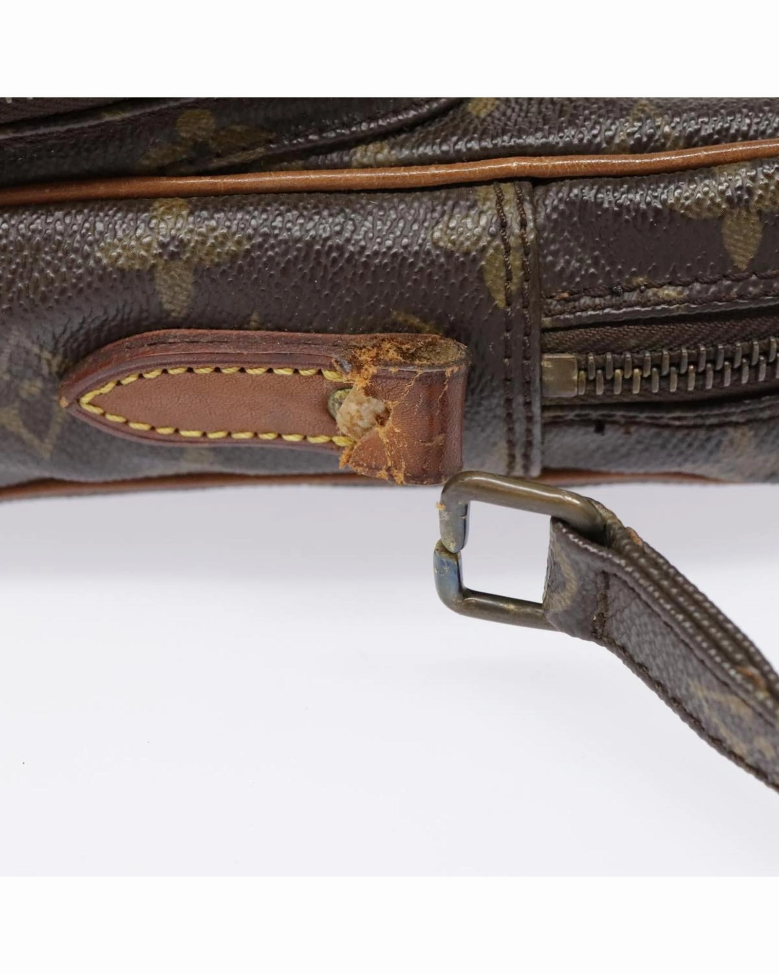 Pochette Crossbody Bag