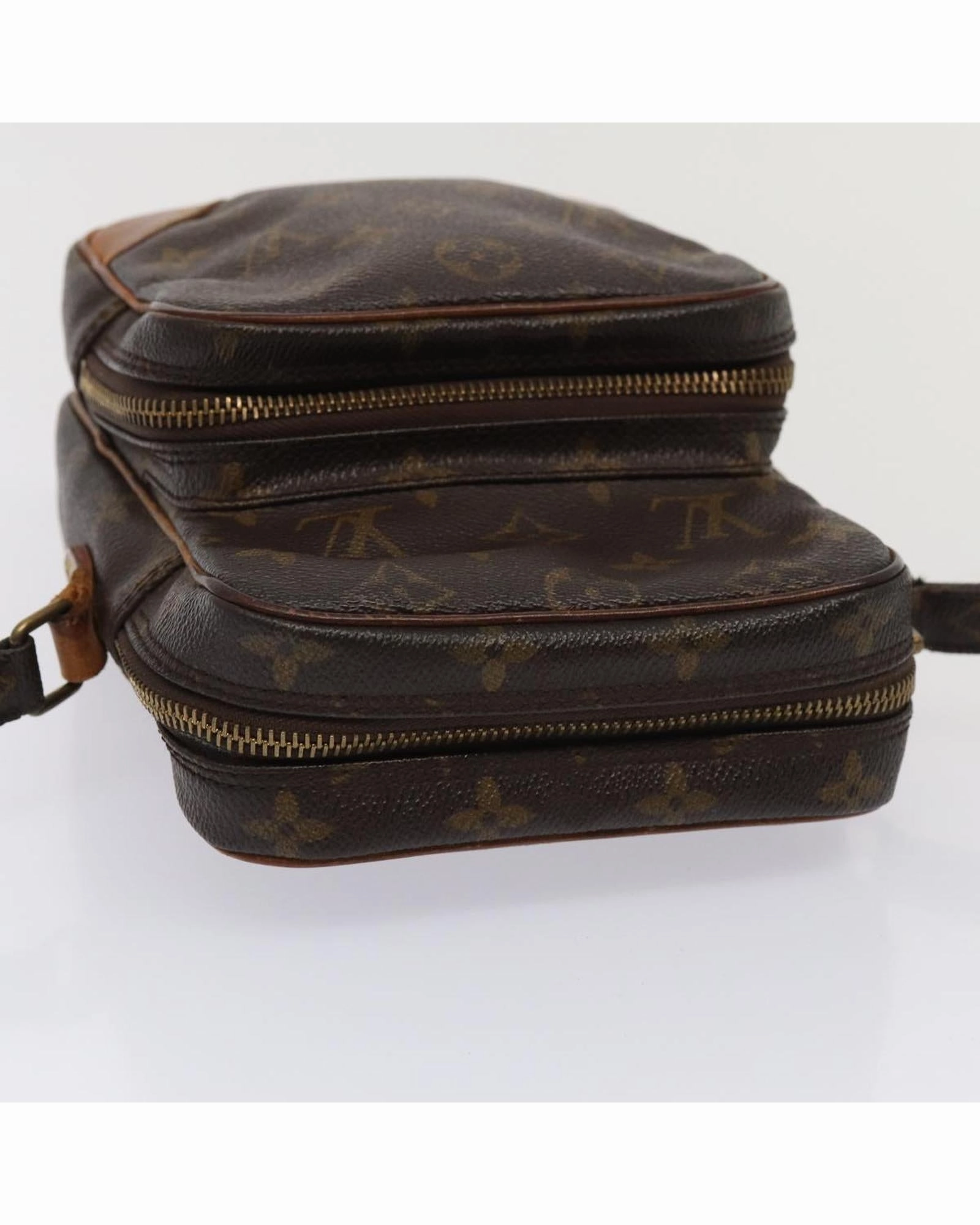 Pochette Crossbody Bag Monogram
