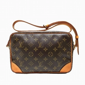 Pochette Crossbody Bag Monogram Canvas