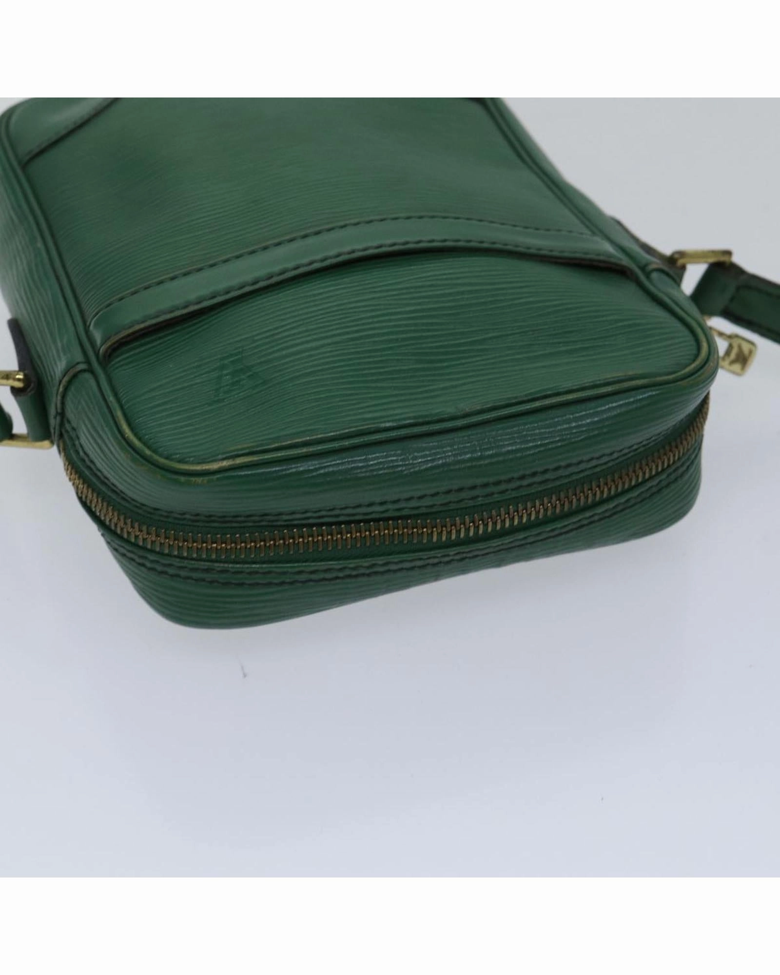 Pochette Epi Leather Shoulder Bag