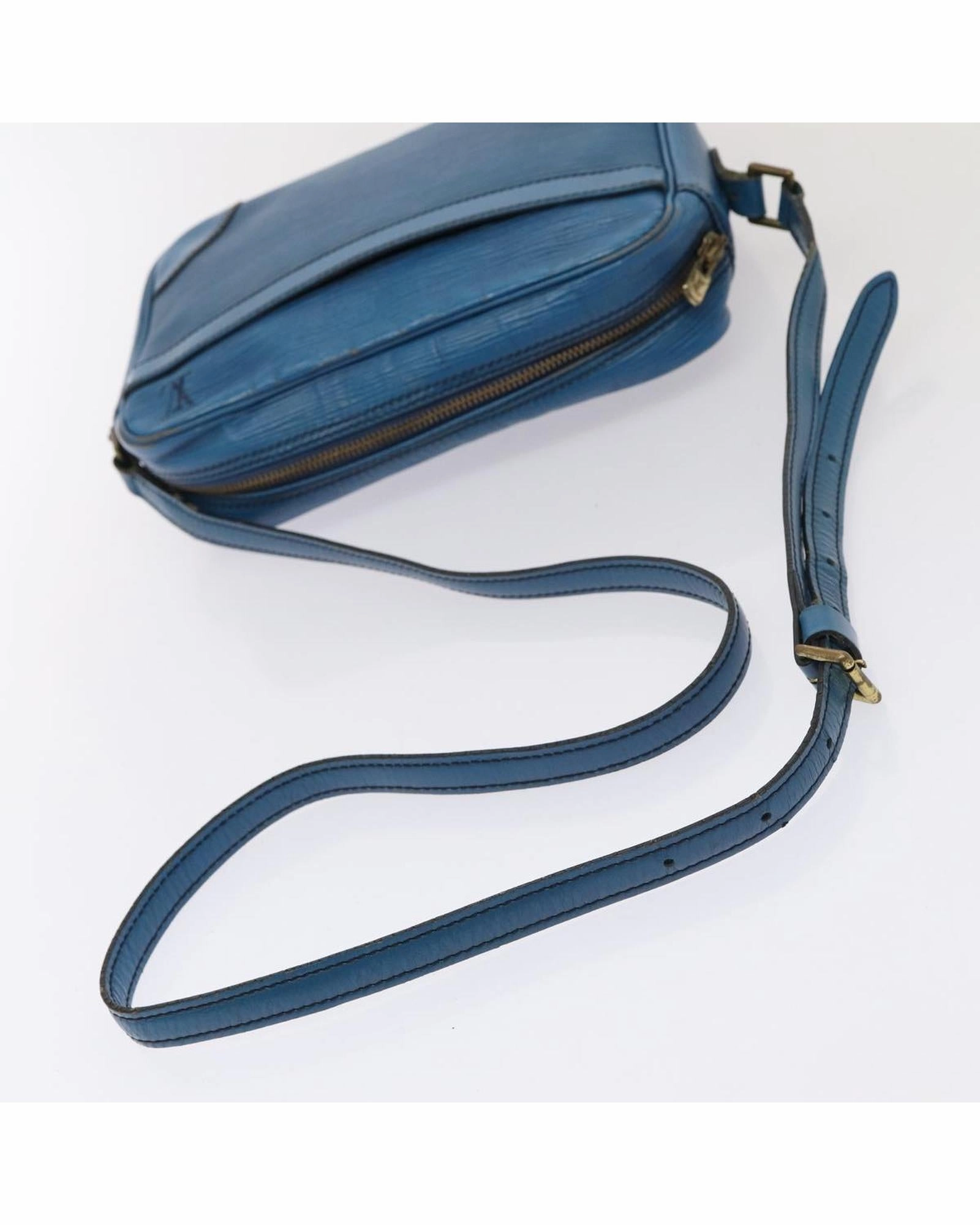 Pochette Epi Leather Shoulder Bag