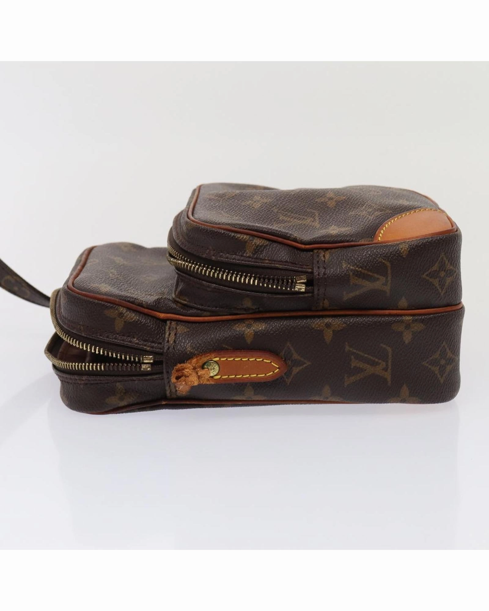 Pochette Voyage Crossbody Bag
