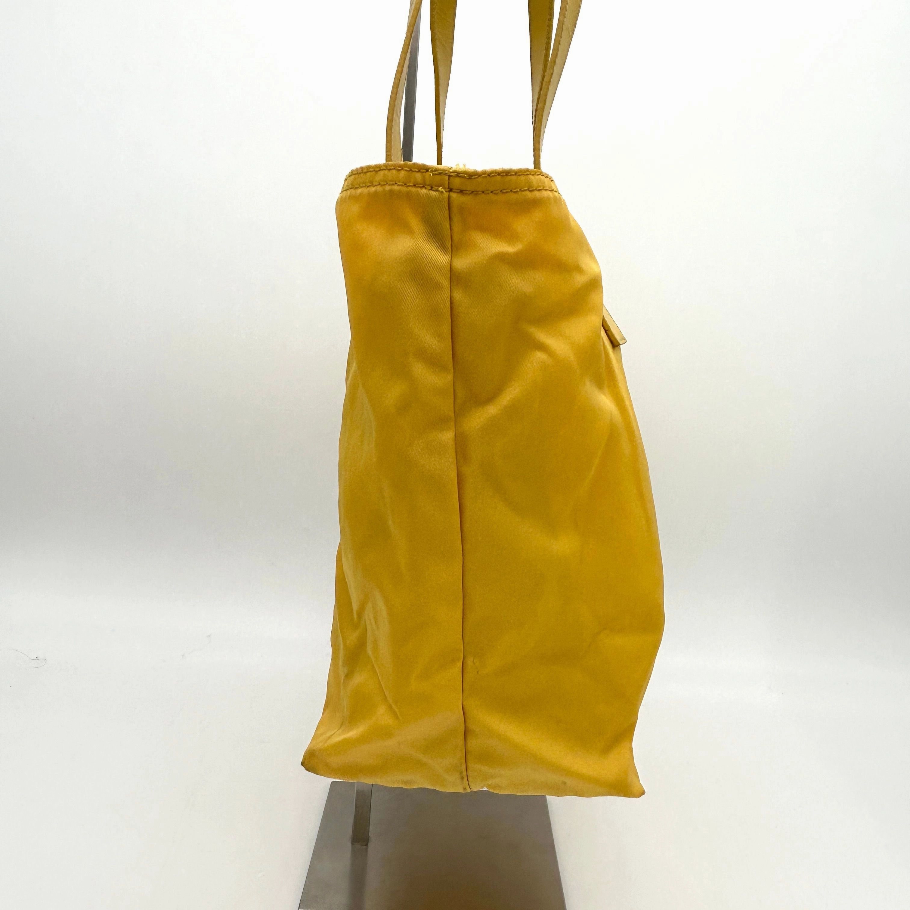 PRADA Nylon Vela Sport Pocket Shoulder Bag WDpr9918gg