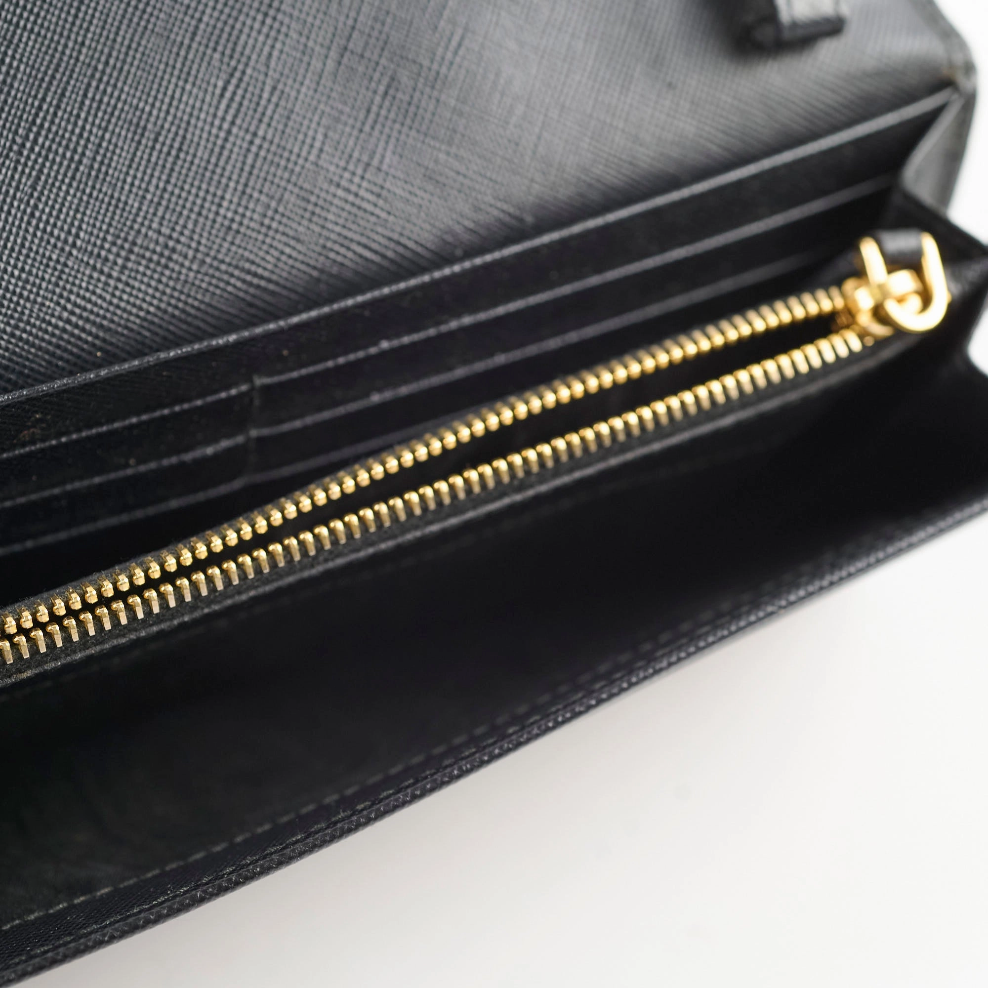 Prada Saffiano Wallet On Chain Black