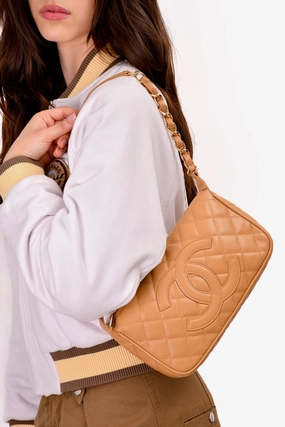 Pre-loved Chanel Vintage Beige Caviar CC Chain Link Timeless Shoulder Bag