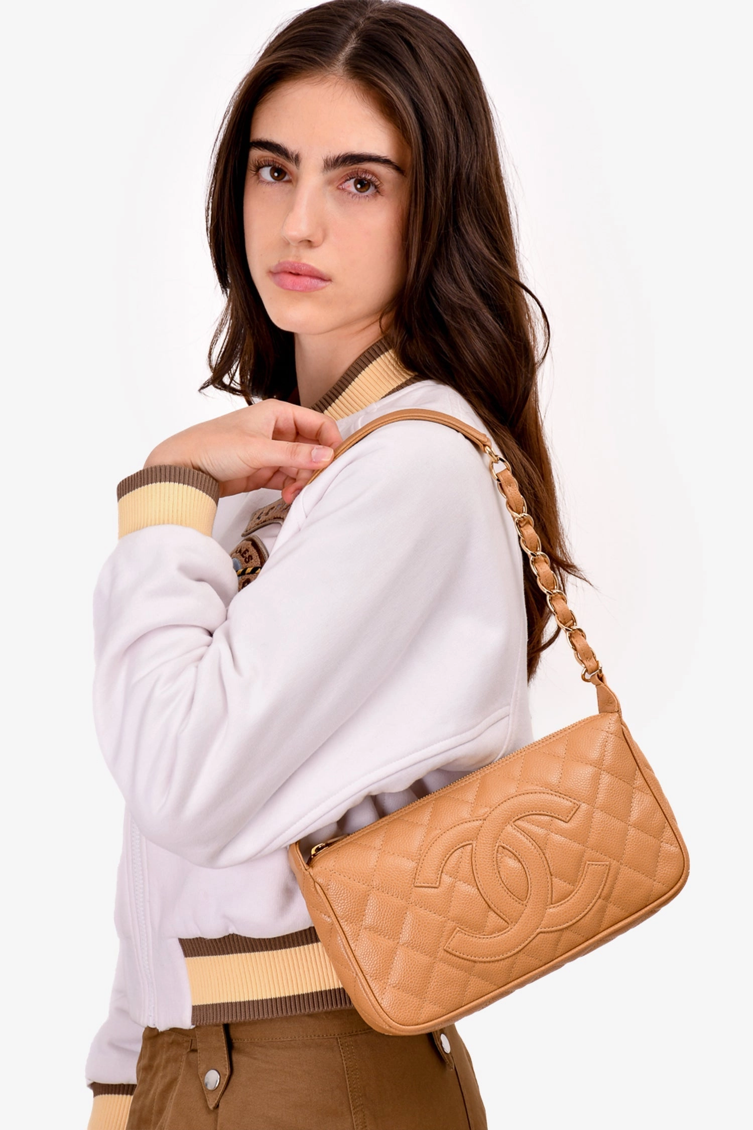 Pre-loved Chanel Vintage Beige Caviar CC Chain Link Timeless Shoulder Bag