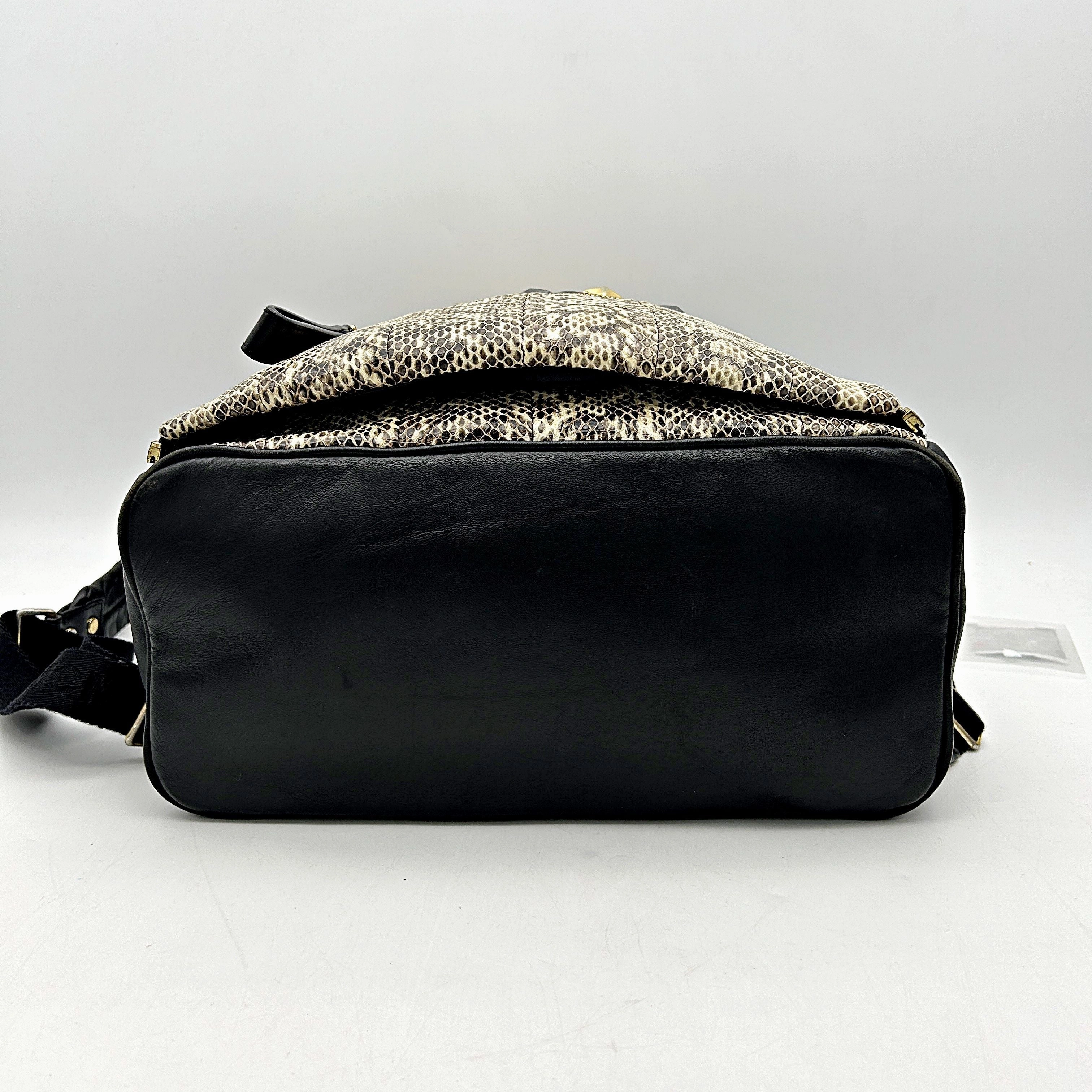 Pre- Mcm Large Backpack Unisex  LA7812