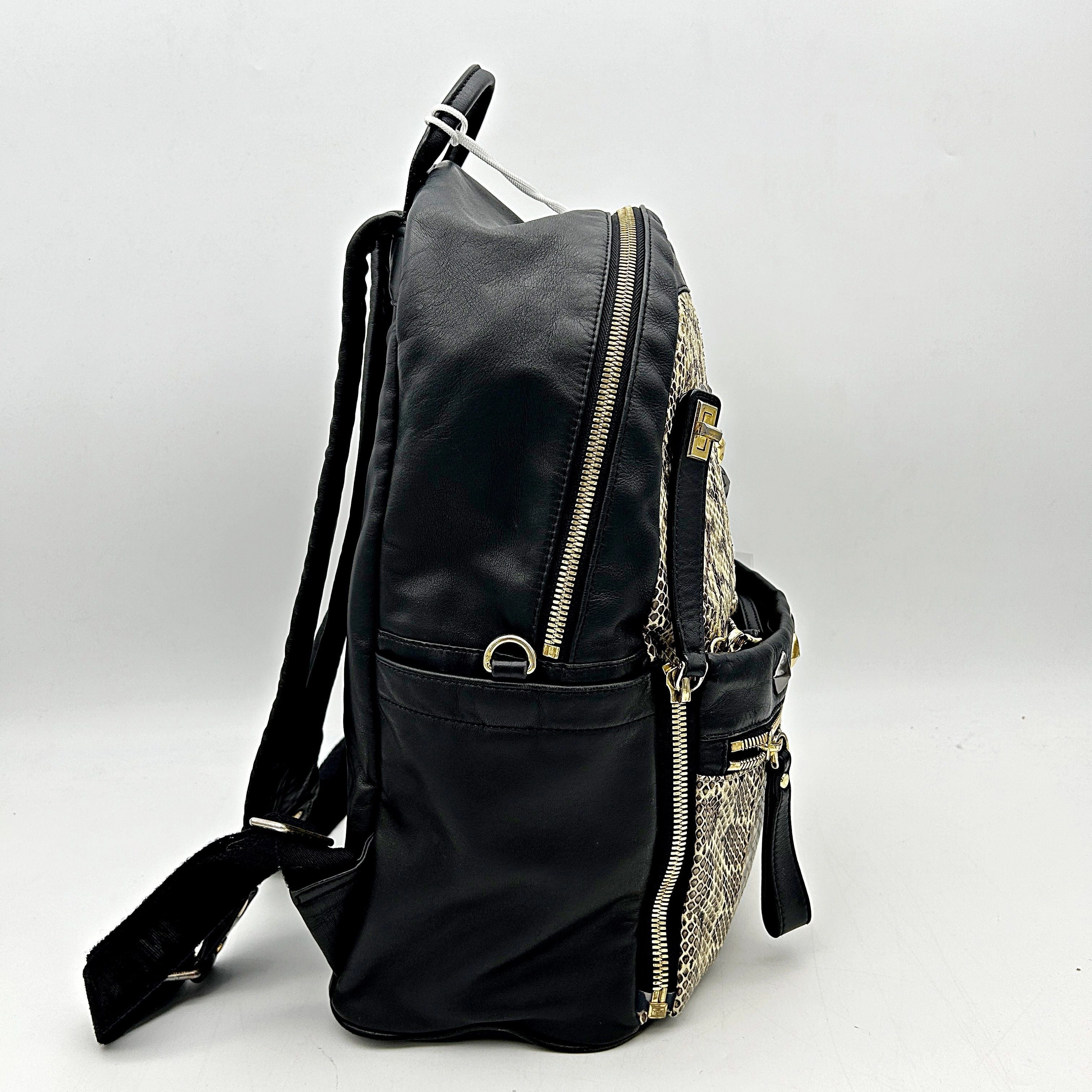 Pre- Mcm Large Backpack Unisex  LA7812