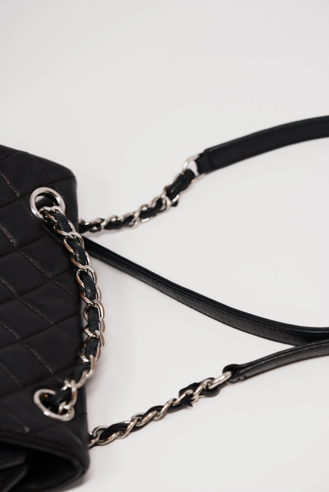 Pre-Owned Chanel 2016 Quilted Lambskin Black Backpack