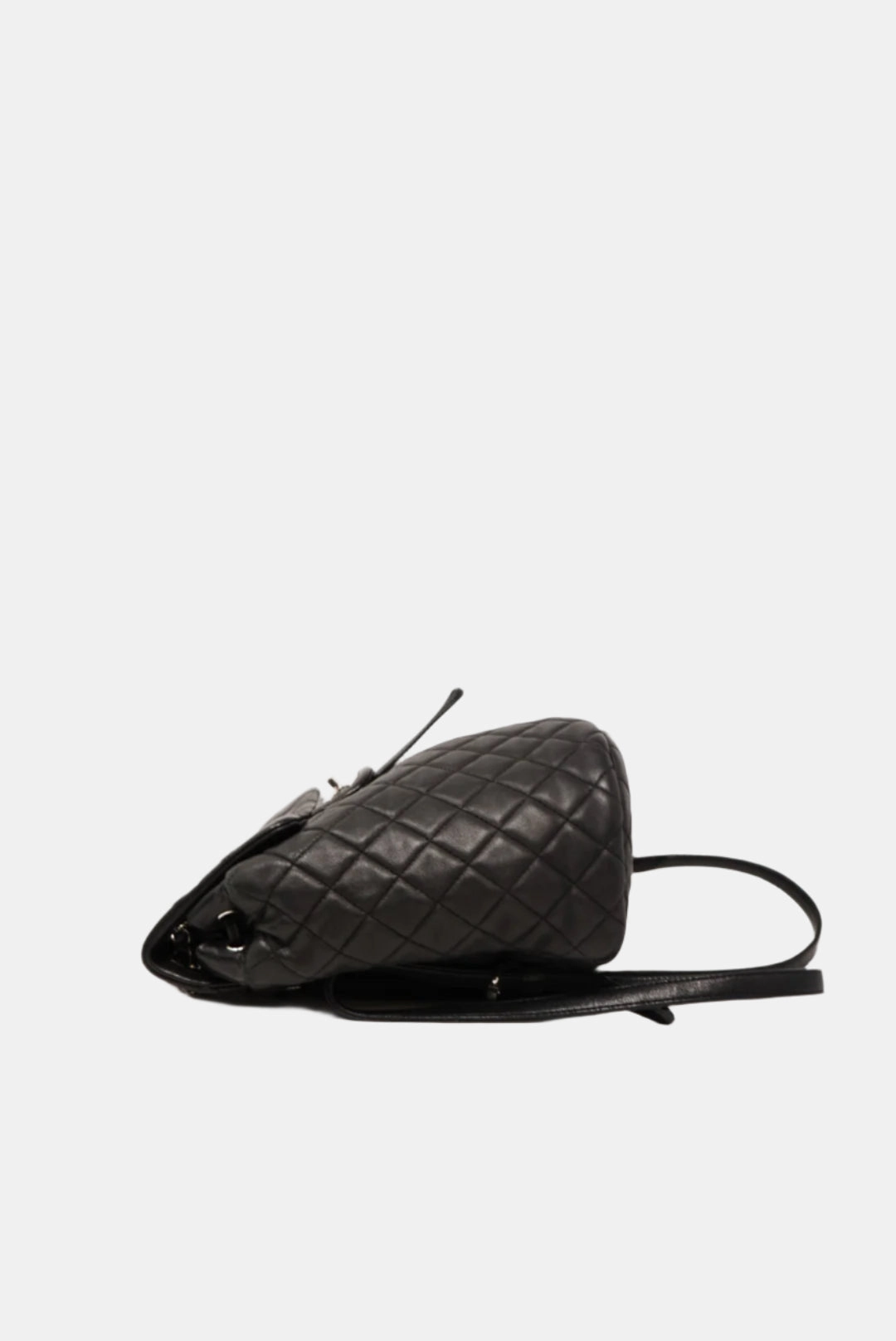 Pre-Owned Chanel 2016 Quilted Lambskin Black Backpack
