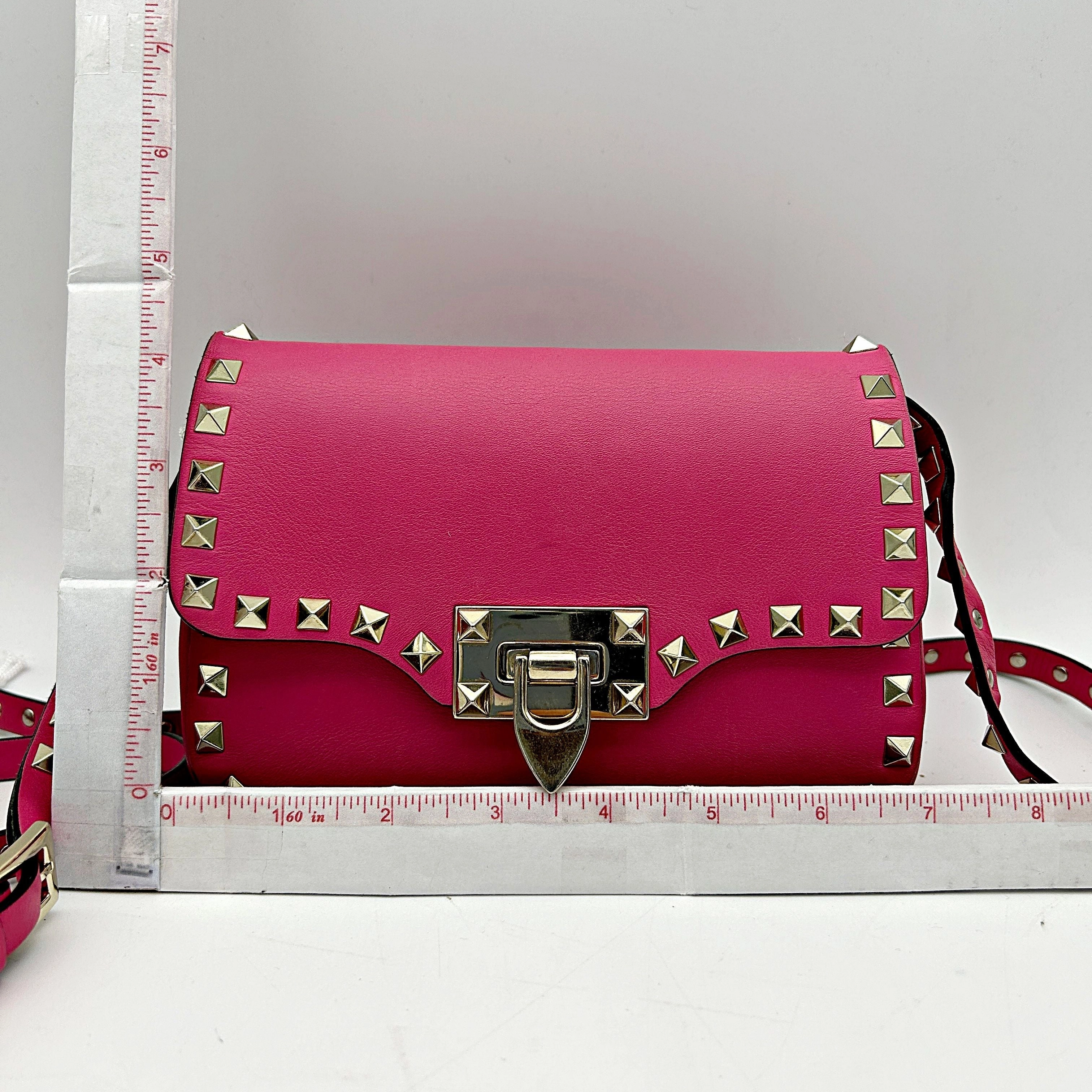 Pre-owned VALENTINO GARAVANI Vitello Mini Rockstud Flap Saddle Crossbody Bag Fuxia  LA9979