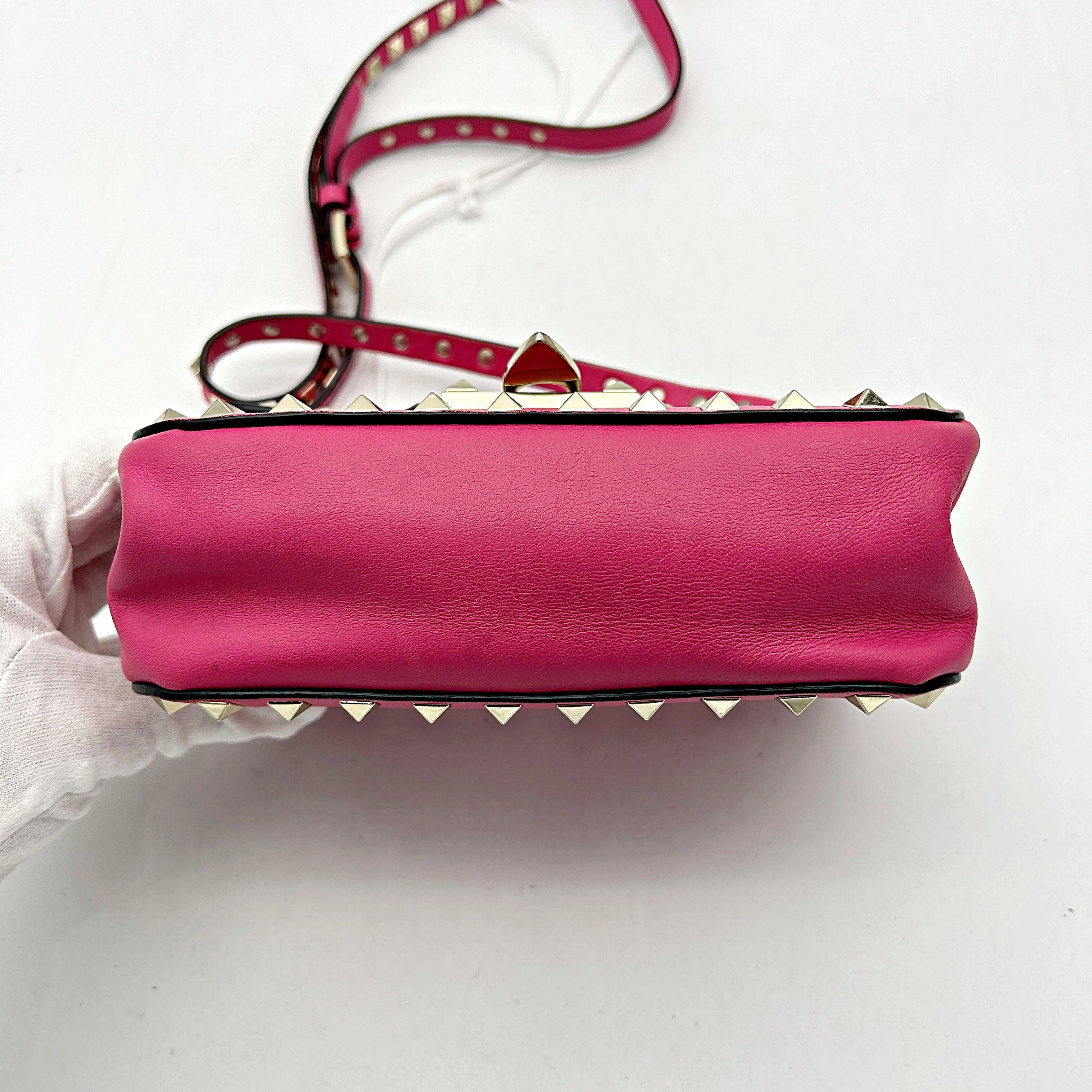 Pre-owned VALENTINO GARAVANI Vitello Mini Rockstud Flap Saddle Crossbody Bag Fuxia  LA9979