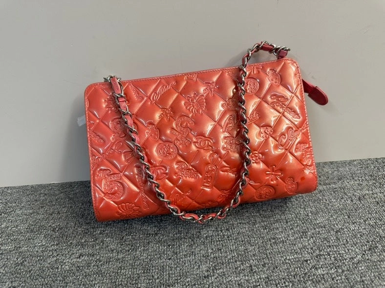 Preloved Chanel Embossed Red Crossbody Bag