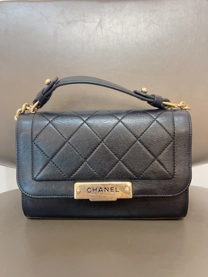 Preloved Chanel Passenger Bag Small Black Leather Shoulder Bag