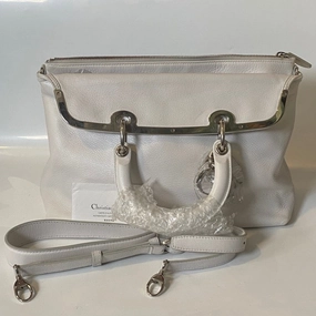 Preloved Dior White Leather Shoulder Bag