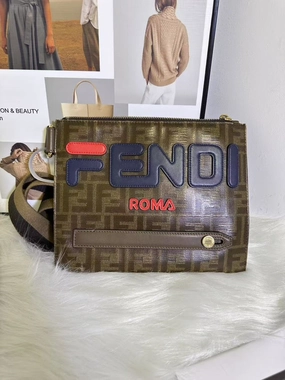Preloved Fendi Roma Multicolor Logo Crossbody Bag