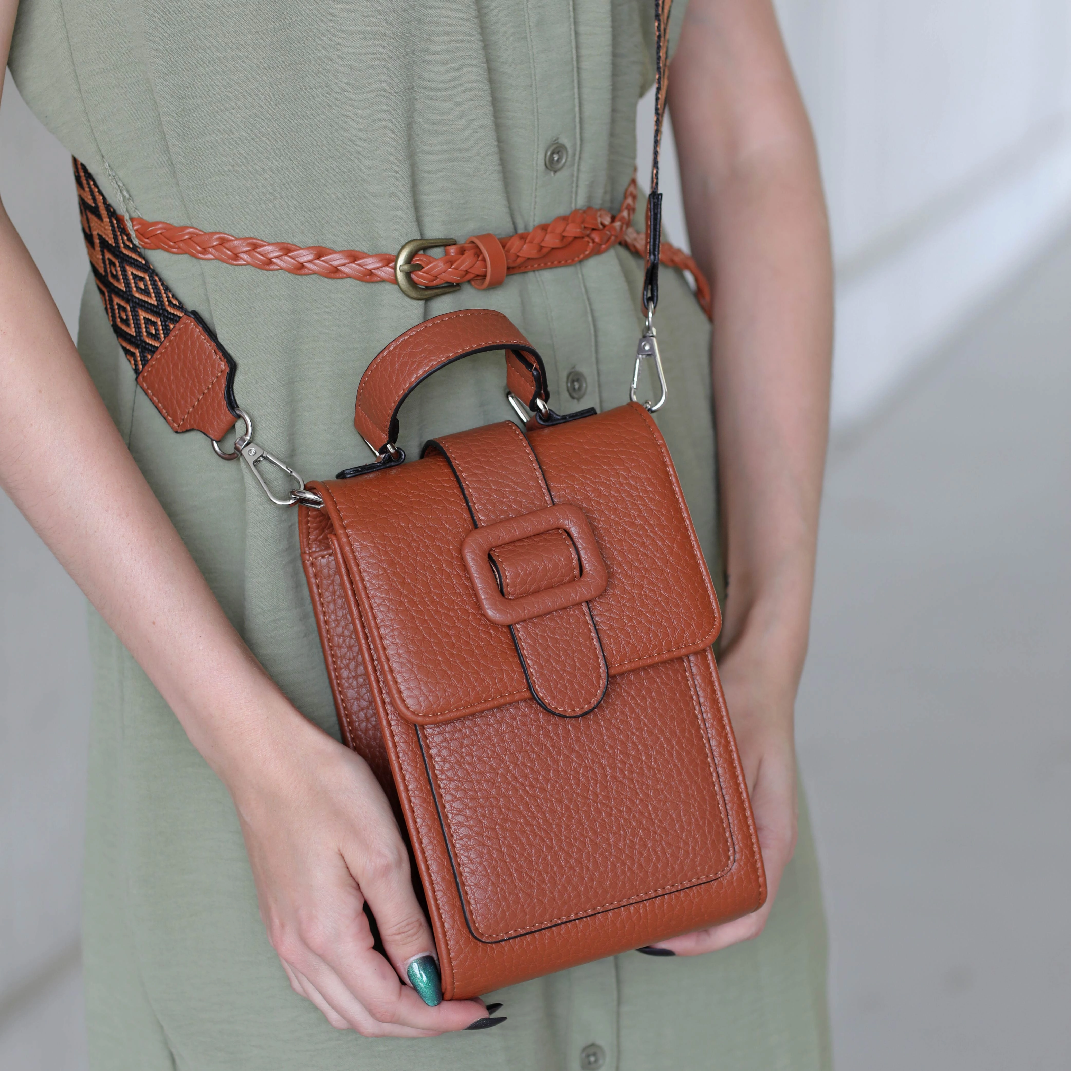 Reba Crossbody