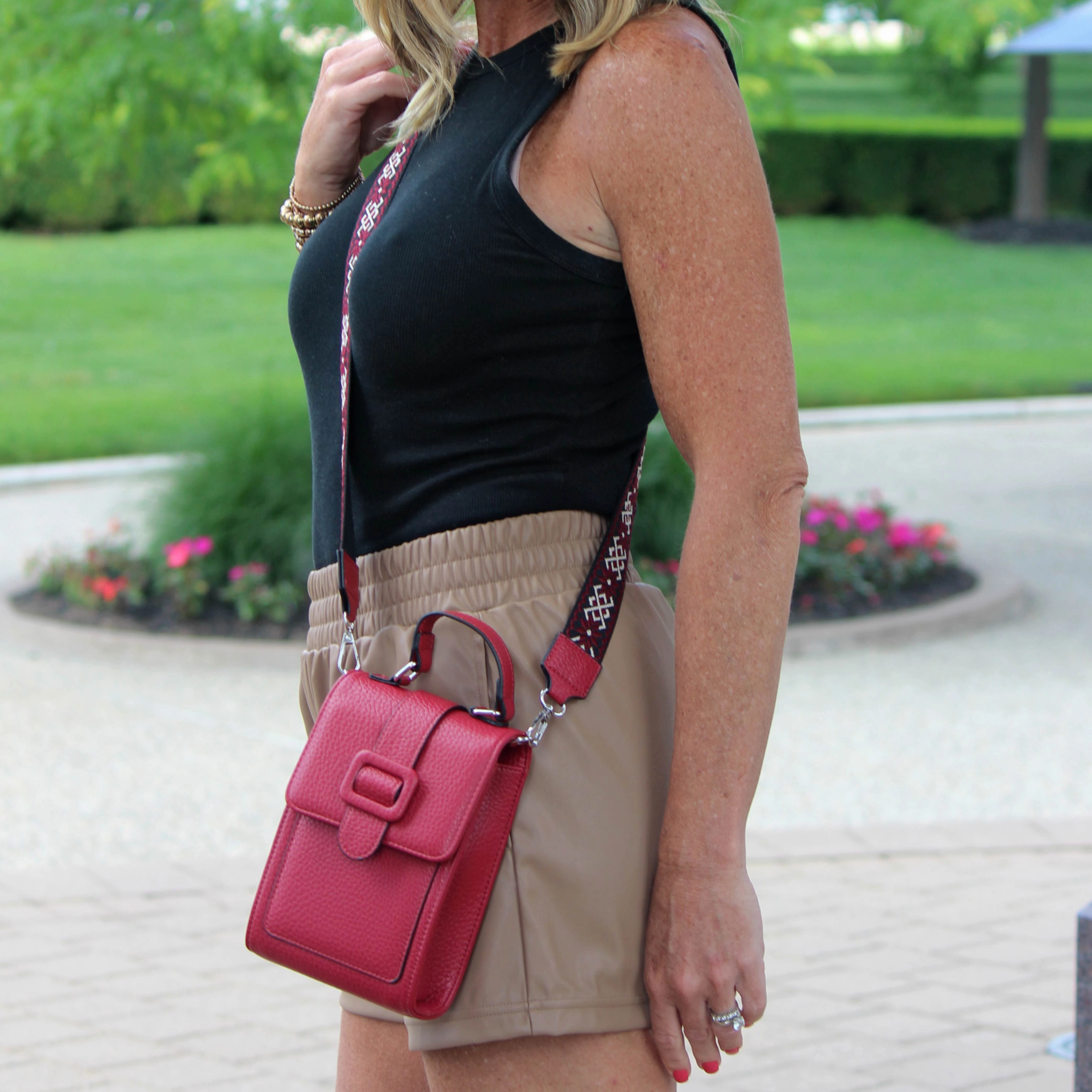Reba Crossbody