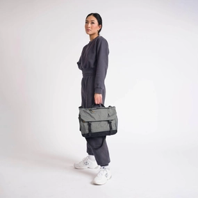 Rennen Shoulder Bag 10L