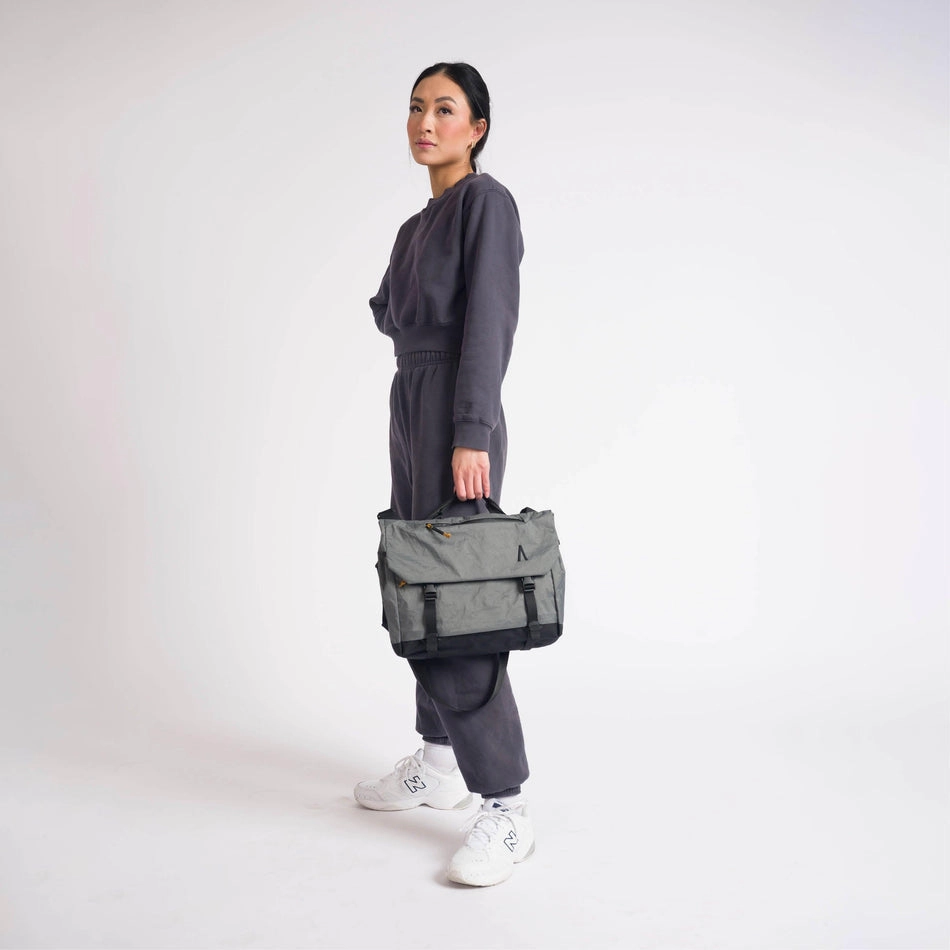 Rennen Shoulder Bag 10L