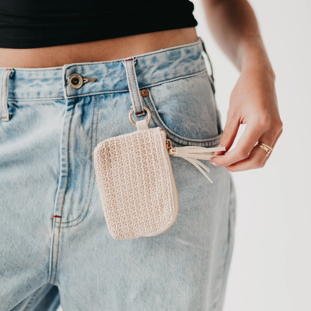 River Raffia Clippable Card Holder