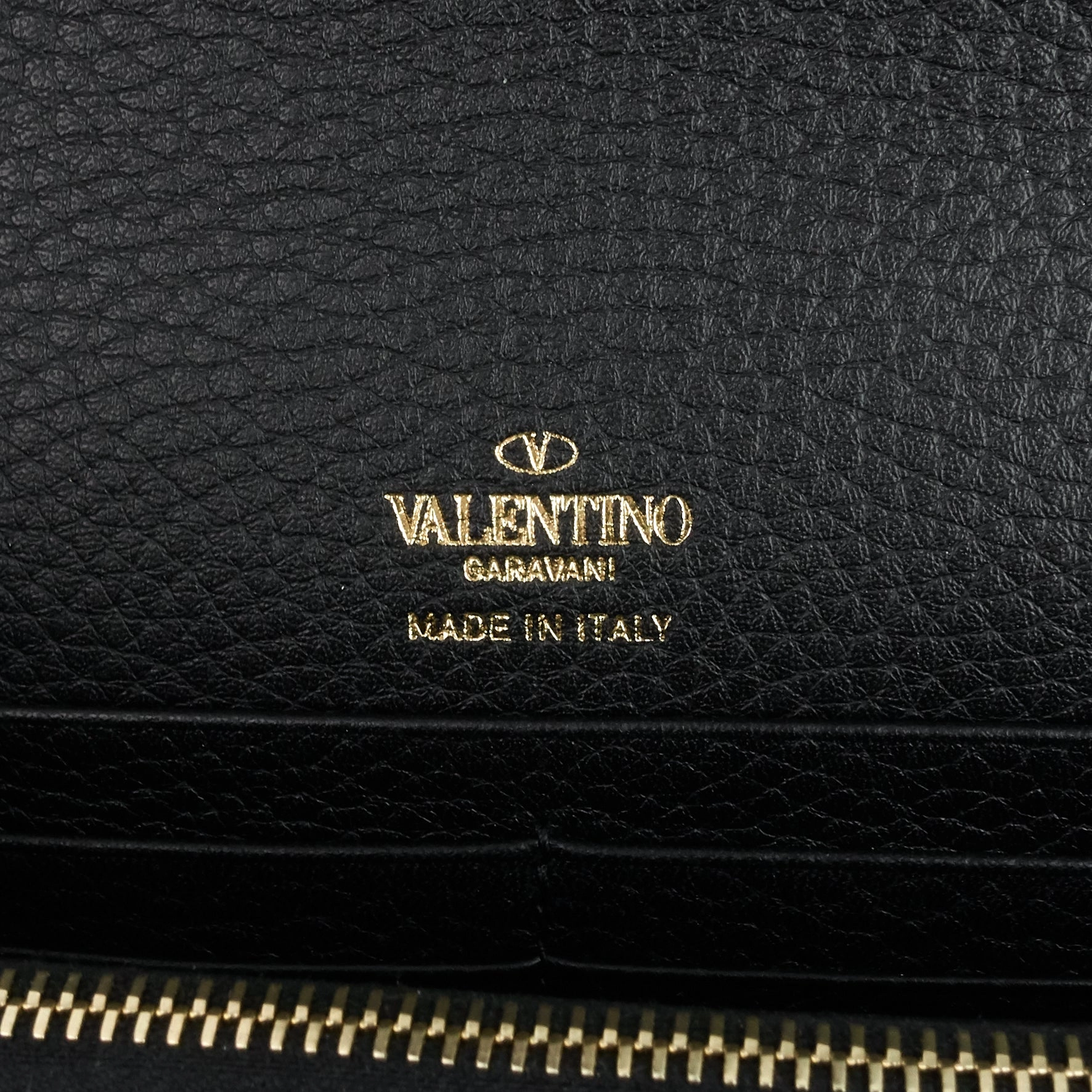 Rockstud Calf Leather Wallet on Chain