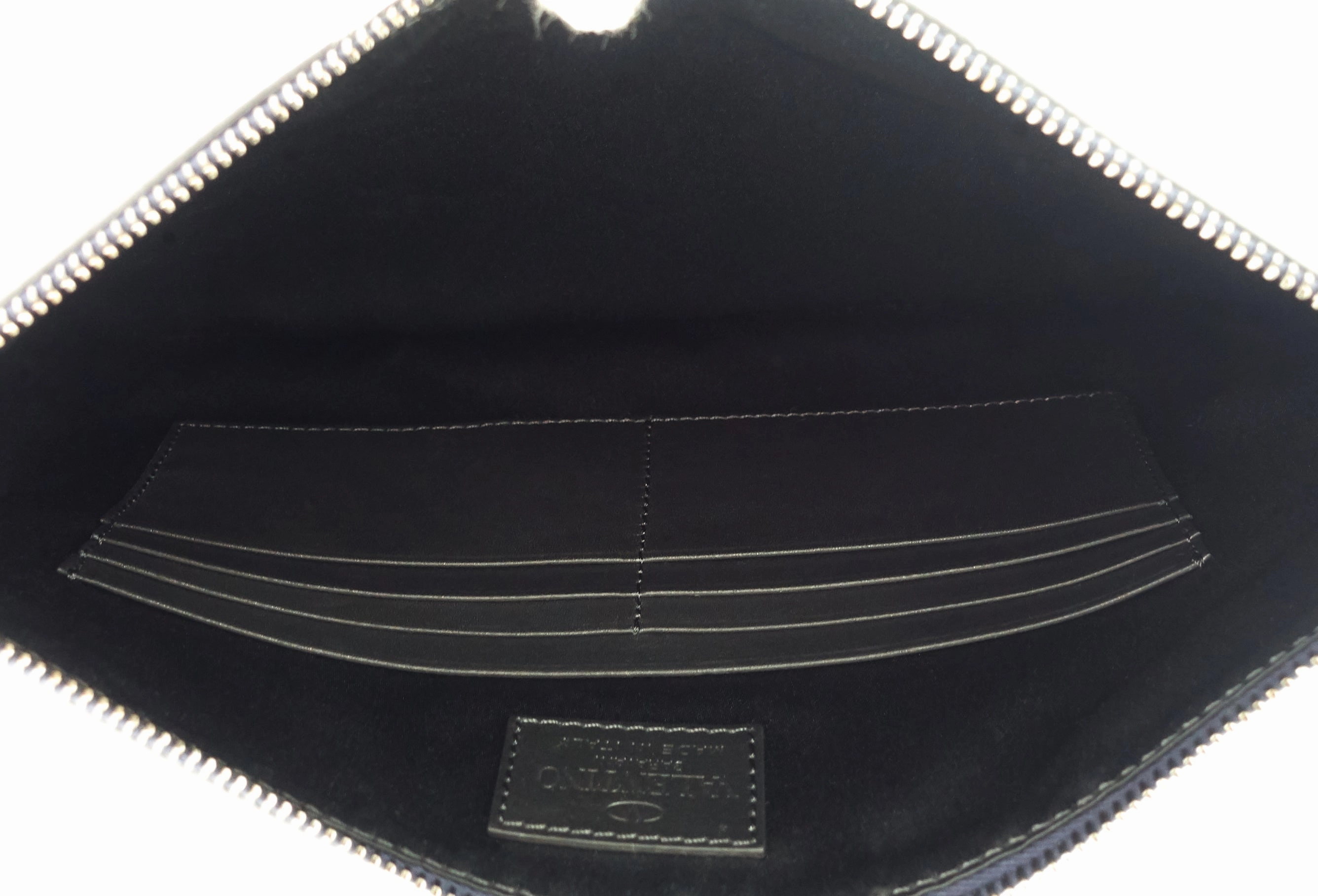Rockstud Calfskin Leather Clutch Bag