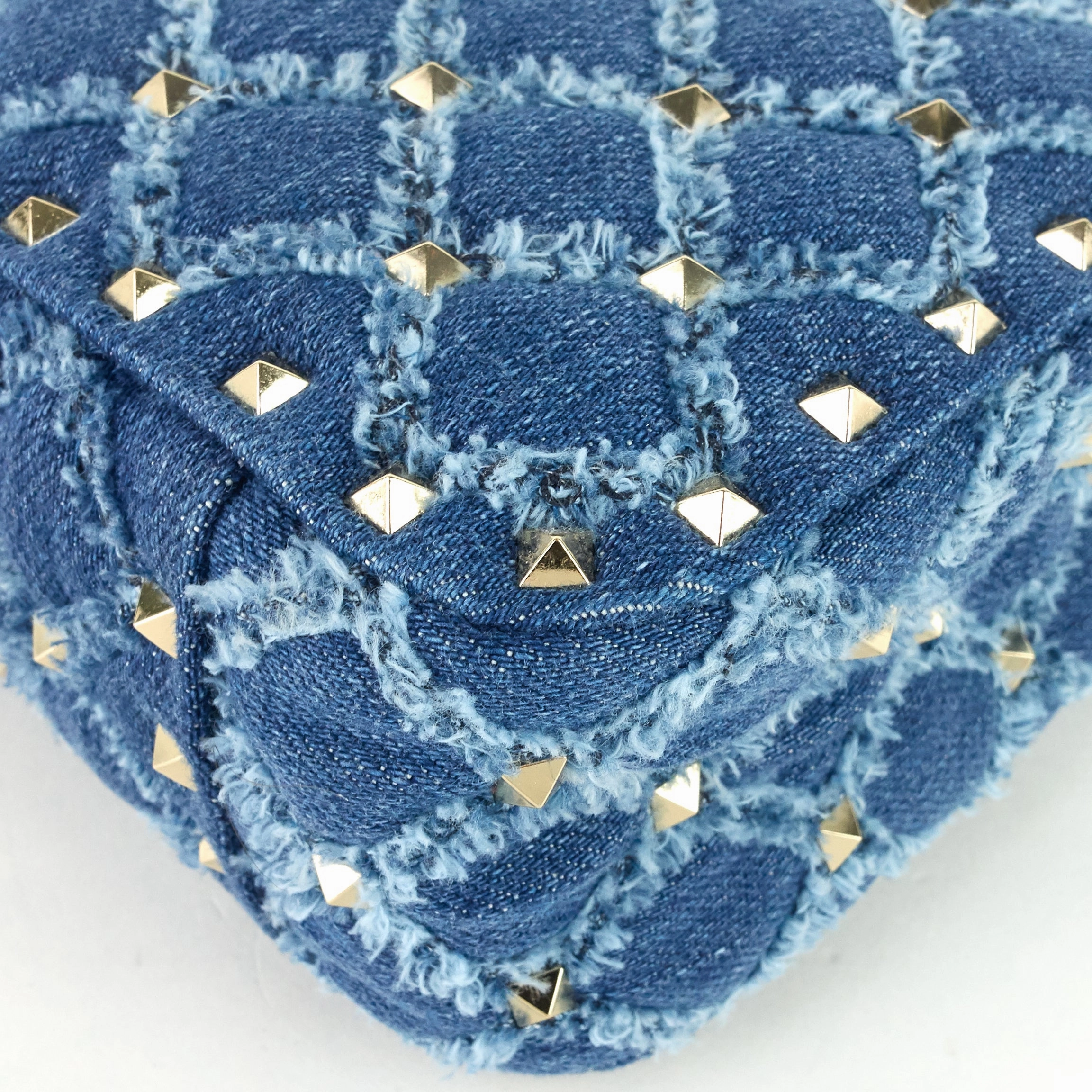Rockstud Spike Medium Matelass Denim Flap Bag
