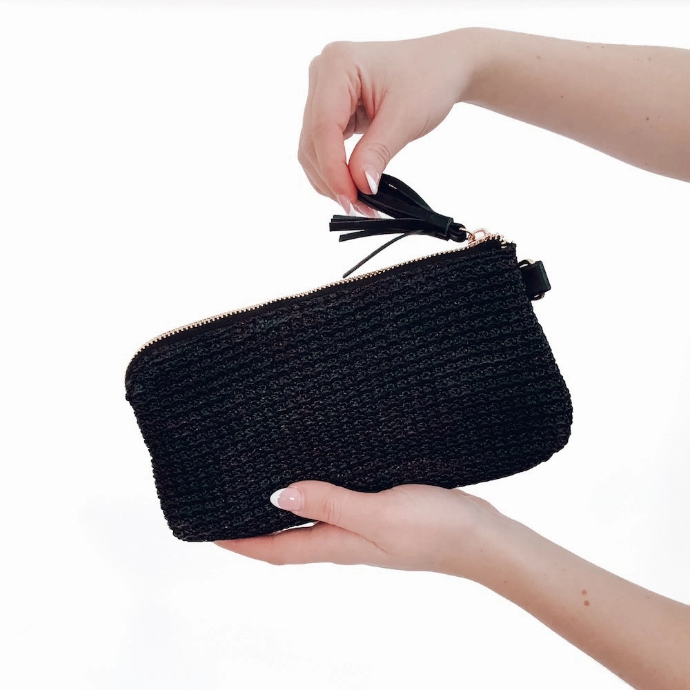 Rome Raffia Clutch Card Holder Wristlet