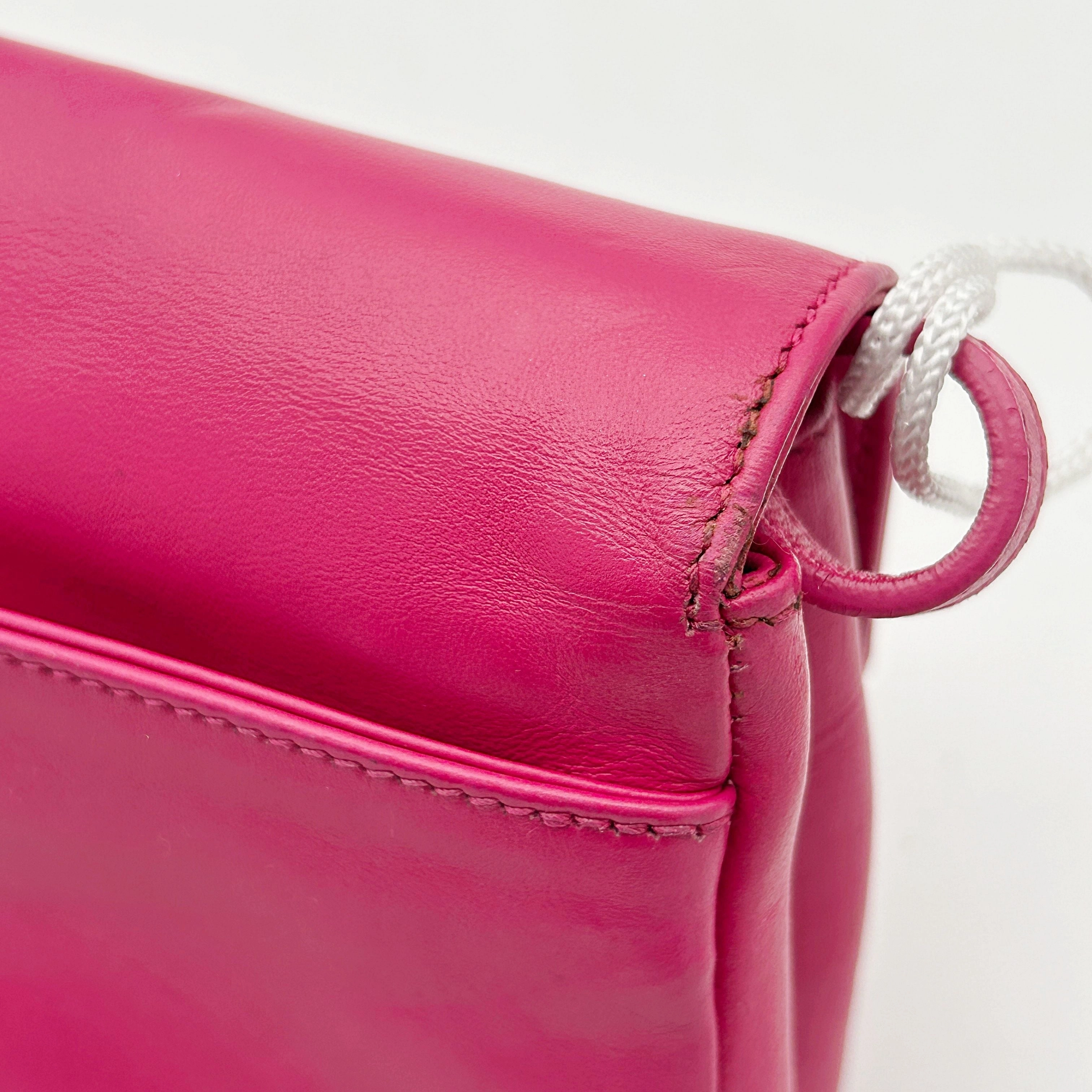 Saint Laurent Leather Crossbody Bag - Red Crossbody Bags, Handbags LA33325