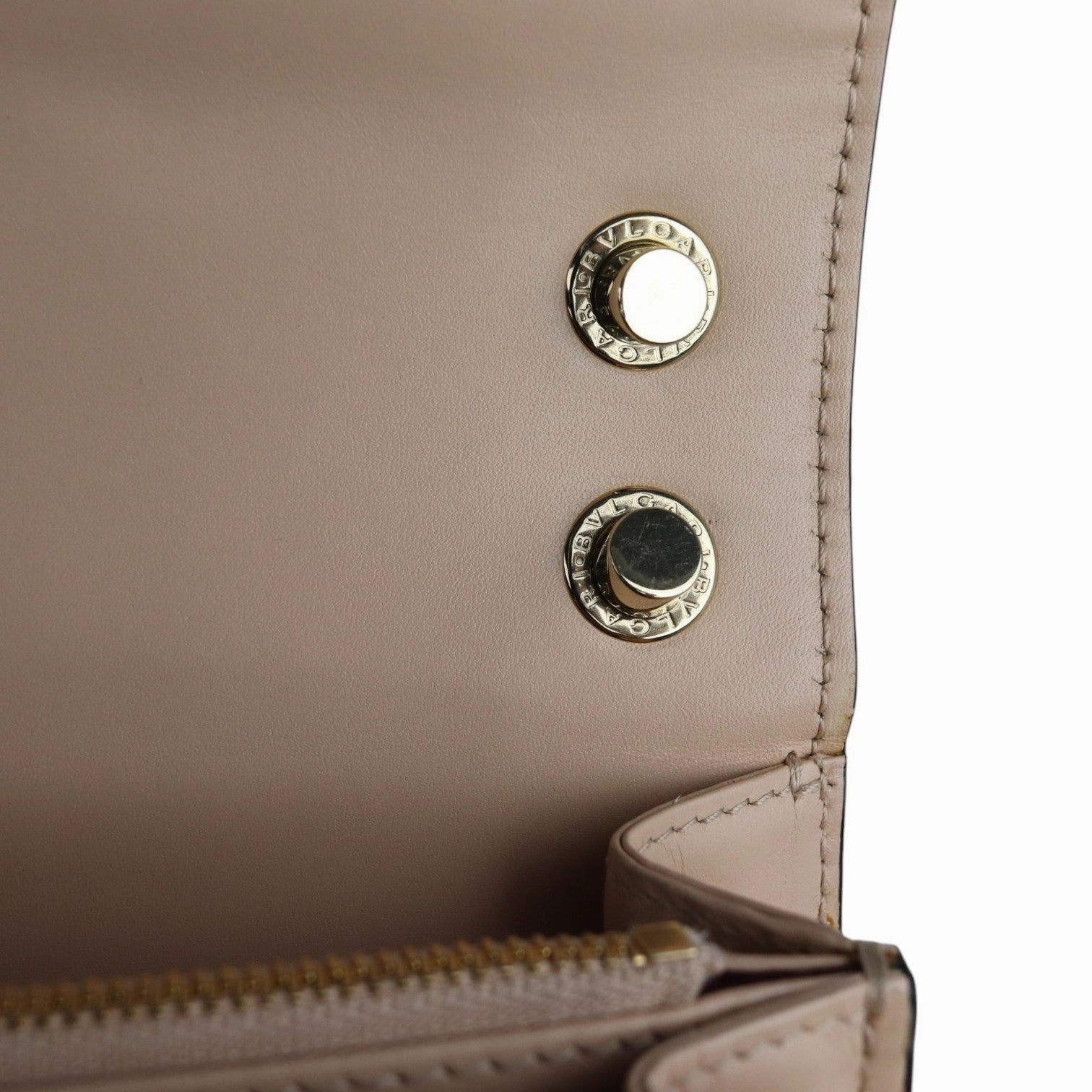Serpenti Forever Crossbody Calfskin White Agate GHW