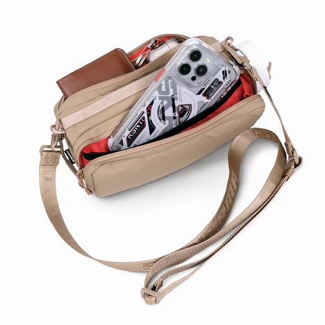 Skinarma Juno Sacoche   Scout Lanyard