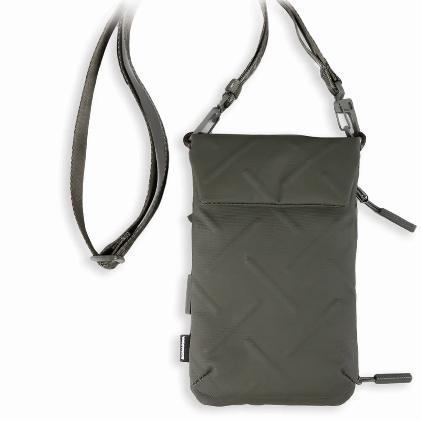 Skinarma Juno Sling Bag   Scout Lanyard