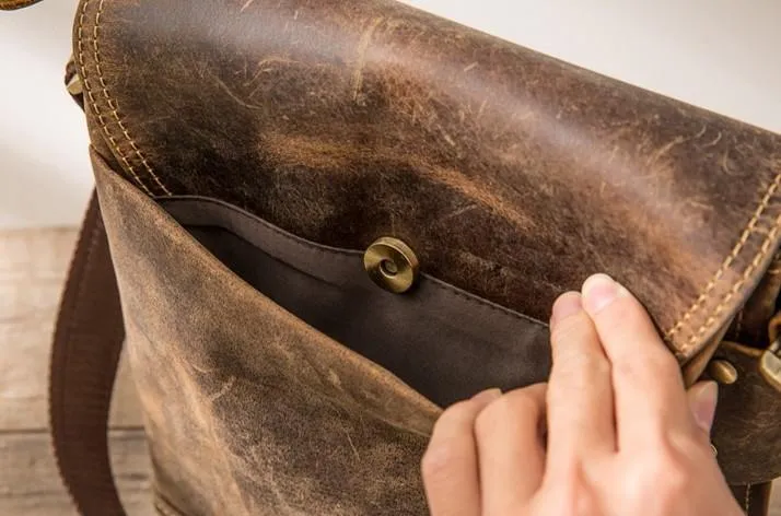 Small Leather Vintage Mens Cool Messenger Bags Shoulder Bags  for Men