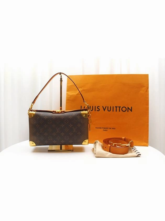 Soul Trunk East West Shoulder Cross Bag M11536
