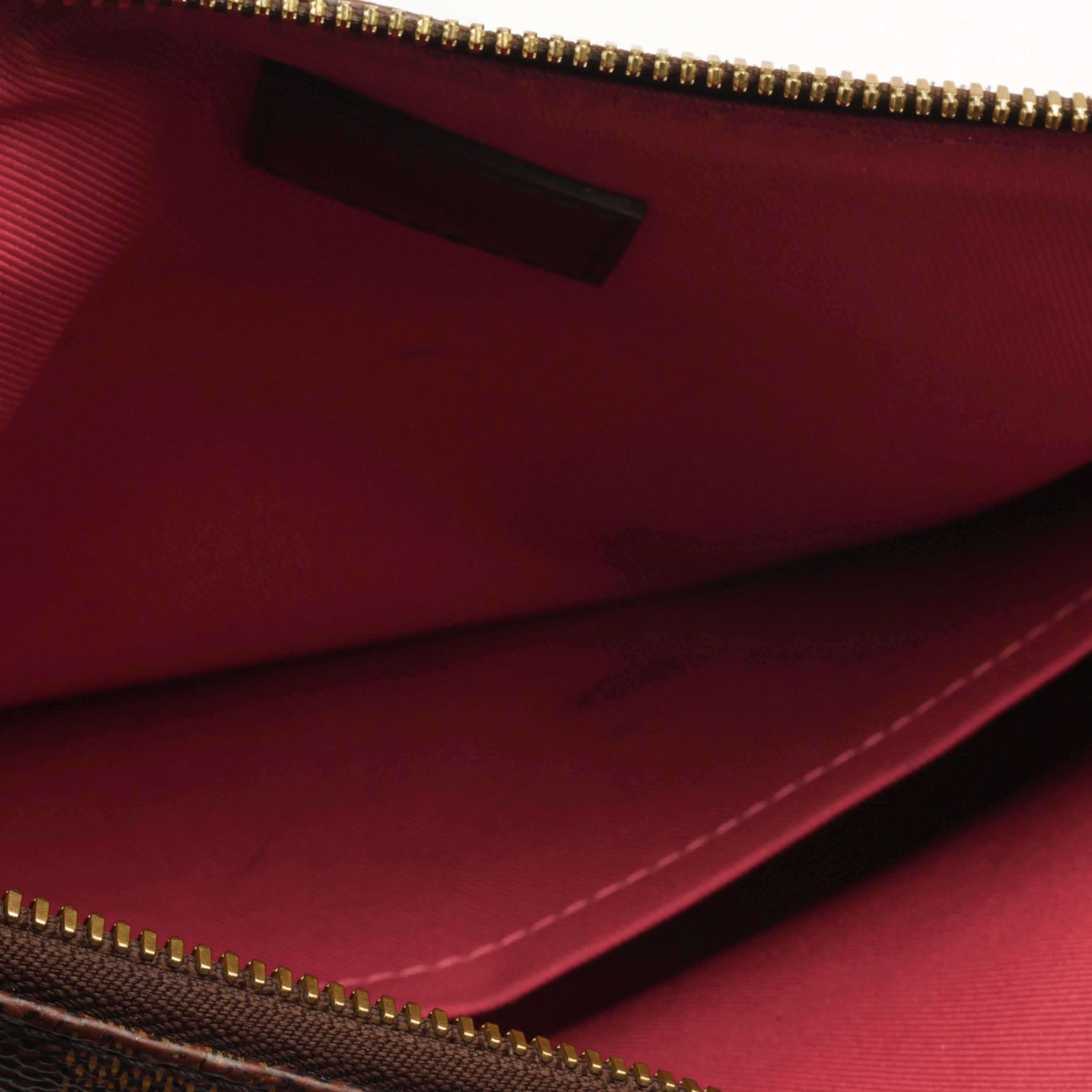 South bank Crossbody Bag