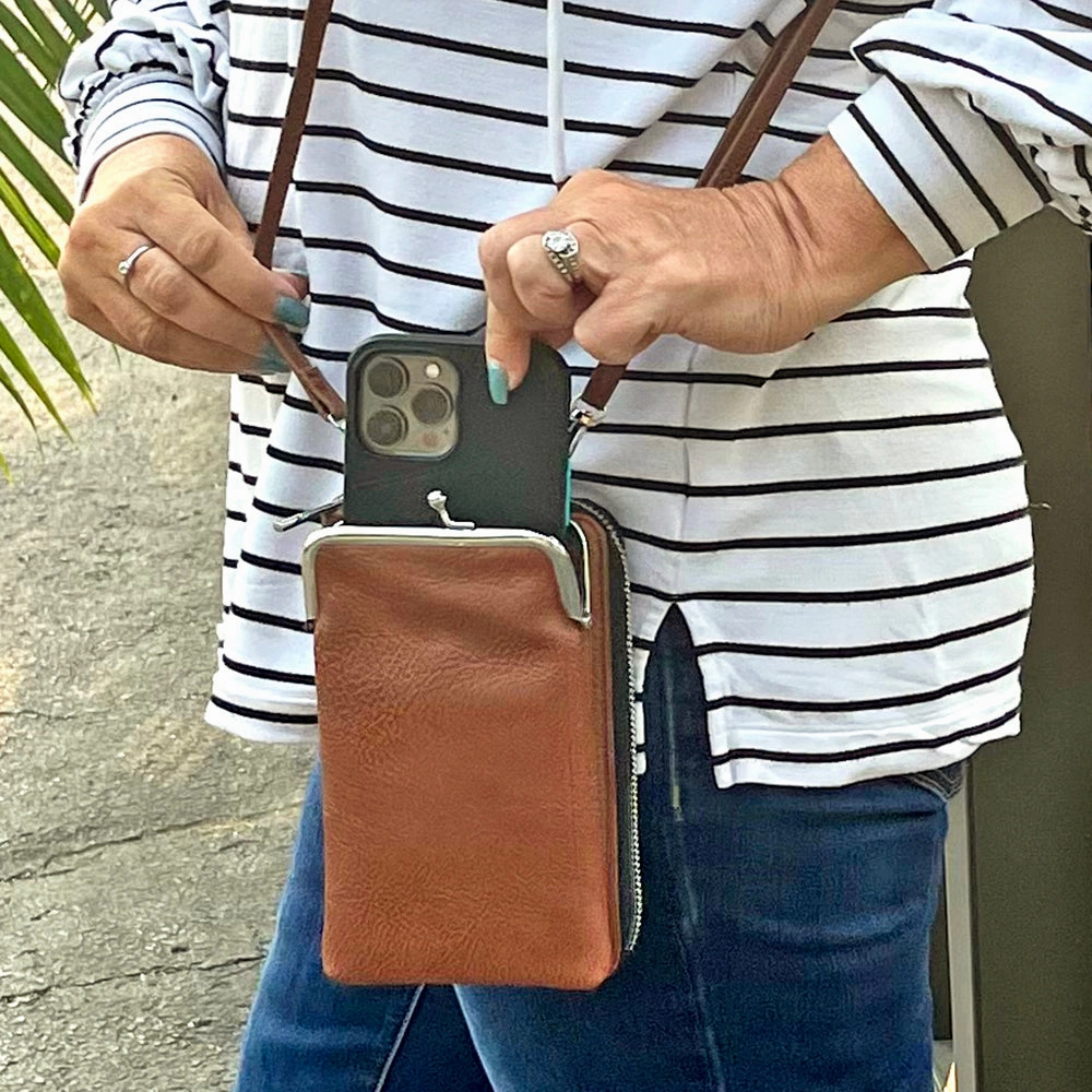 Stacy Crossbody