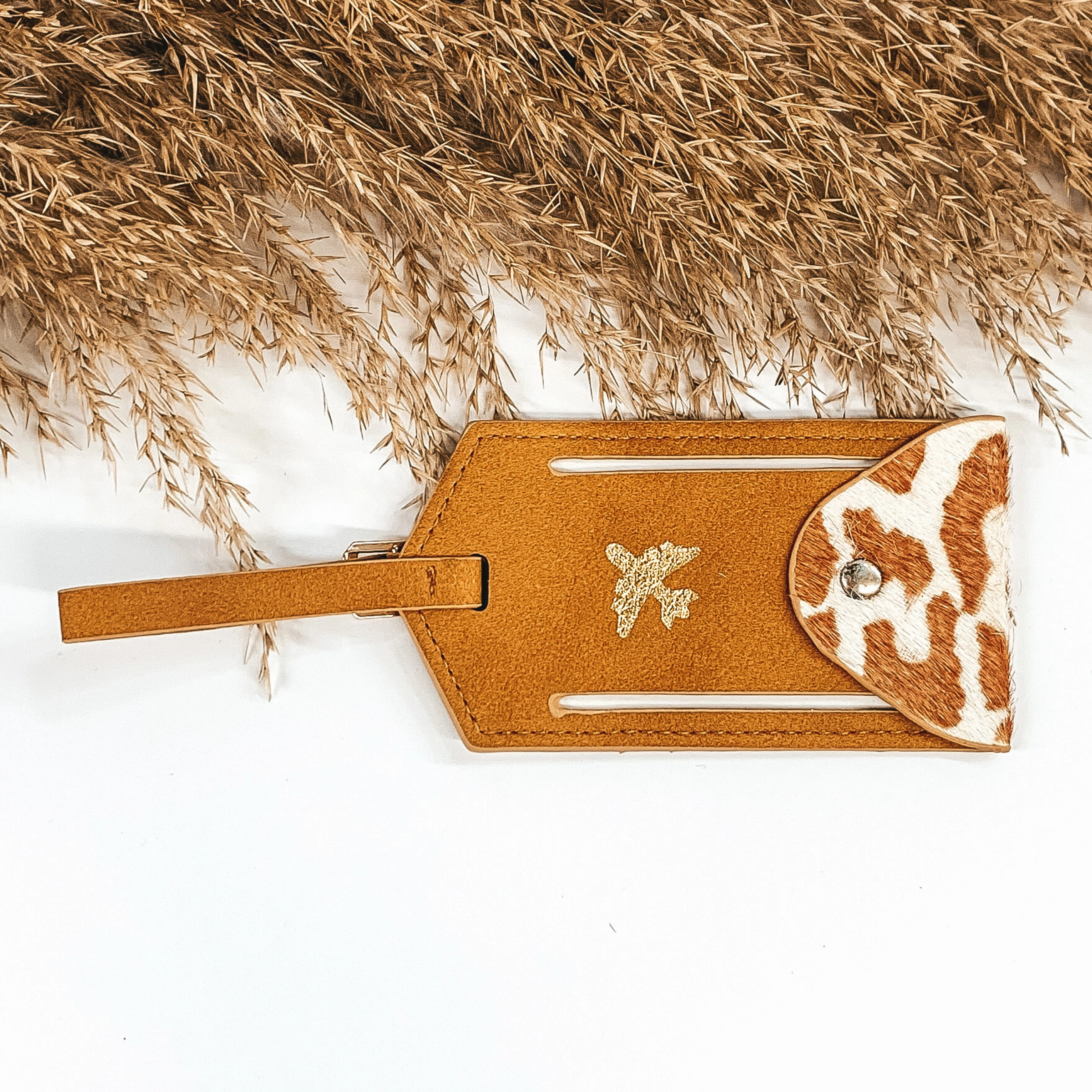 Tan Luggage Tag with Leopard Print